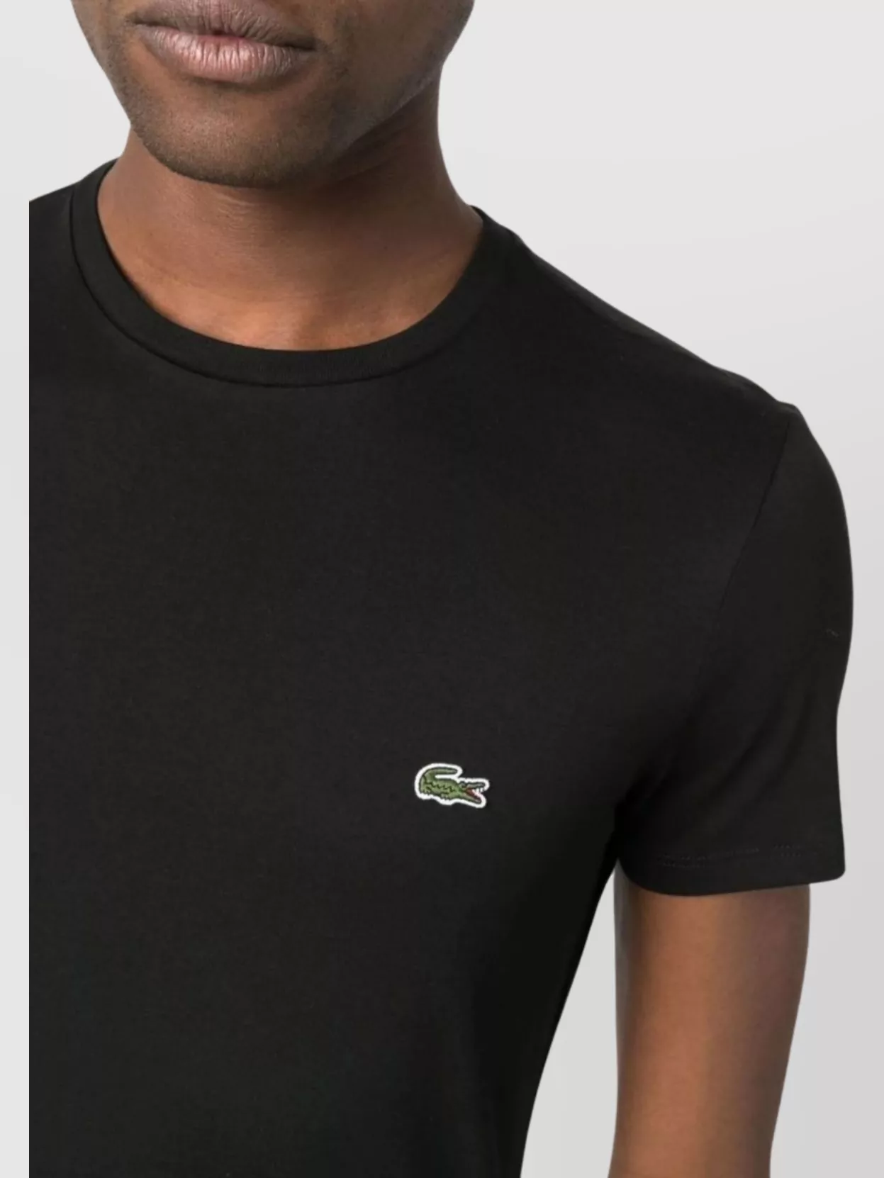 Lacoste Short Sleeve Crew Neck T-Shirt Design
