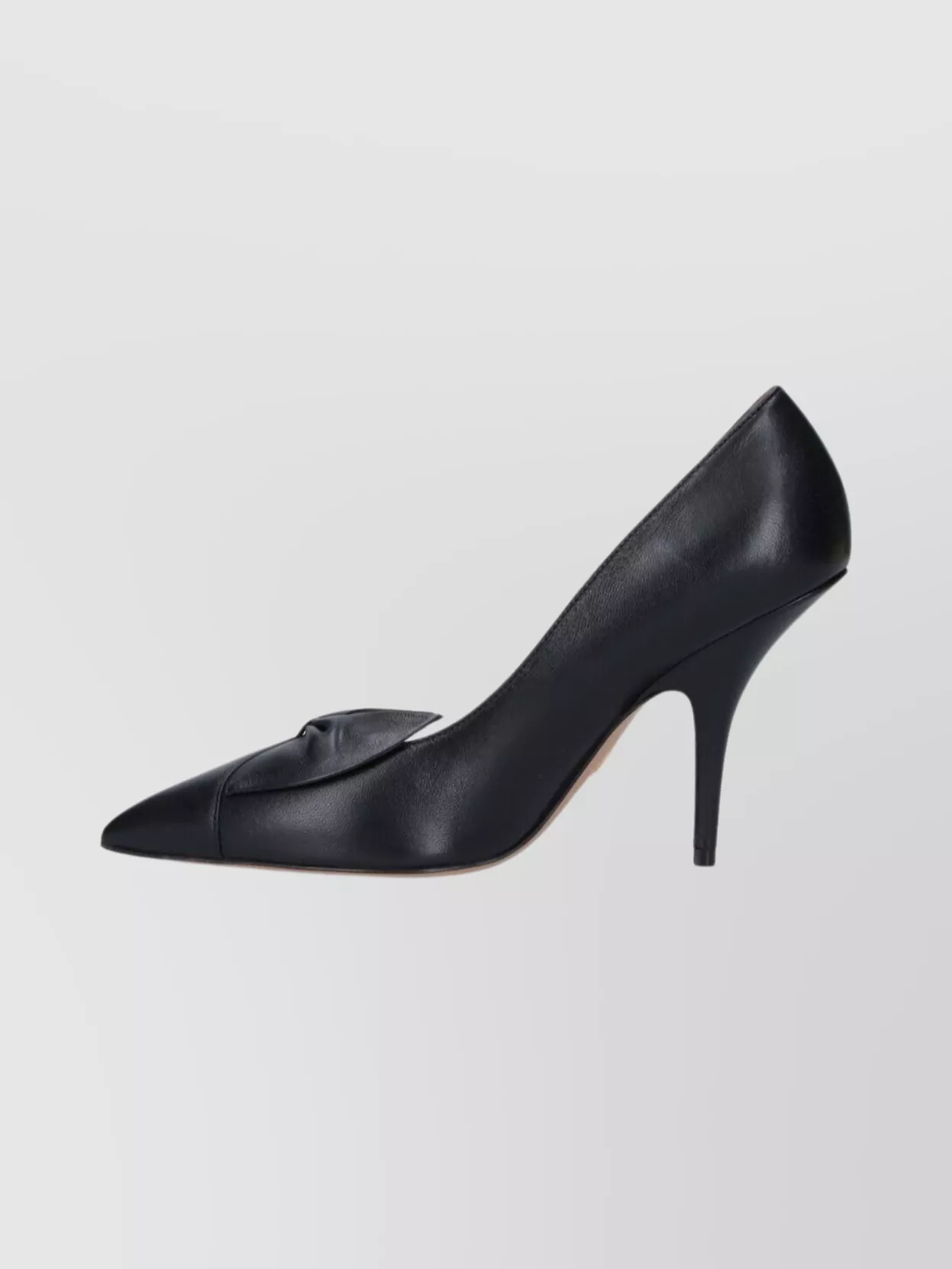 Ferragamo Stylish Pumps With Pointed Toe And Bow