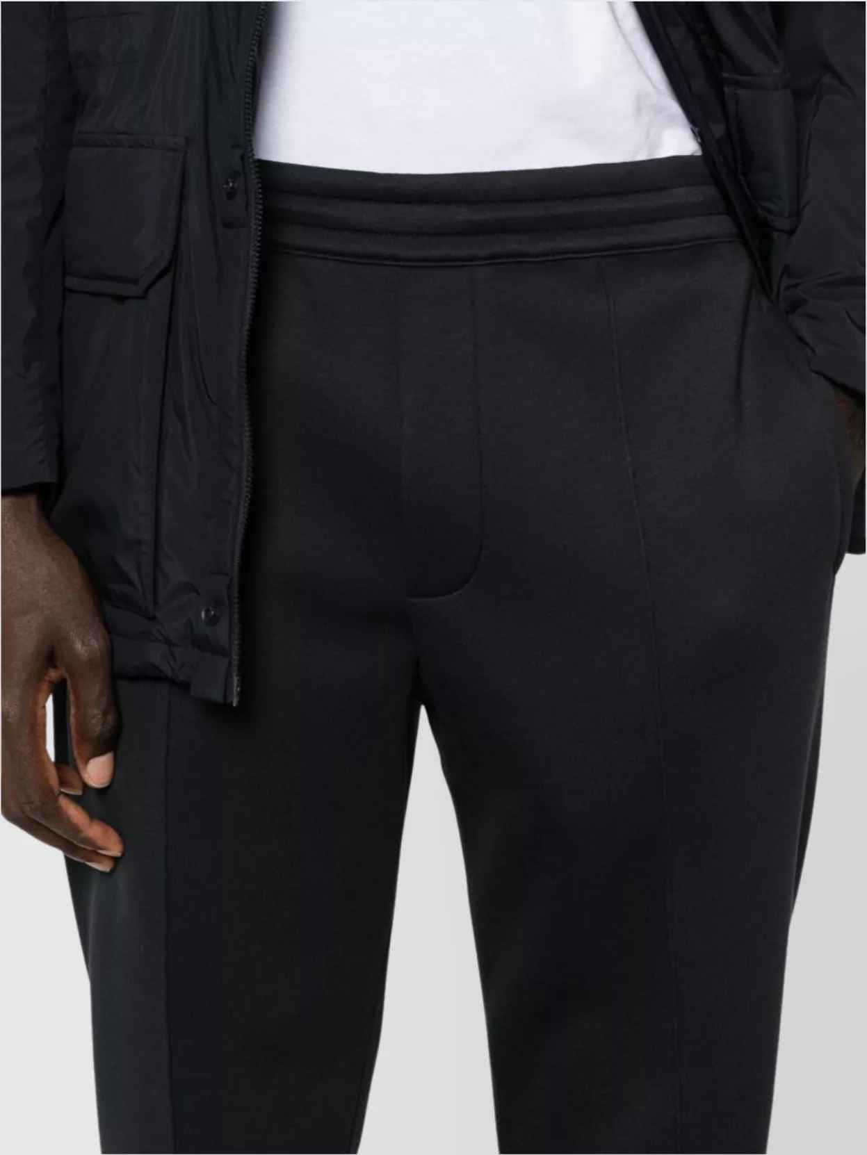 Emporio Armani Relaxed Fit Trousers Featuring Pockets