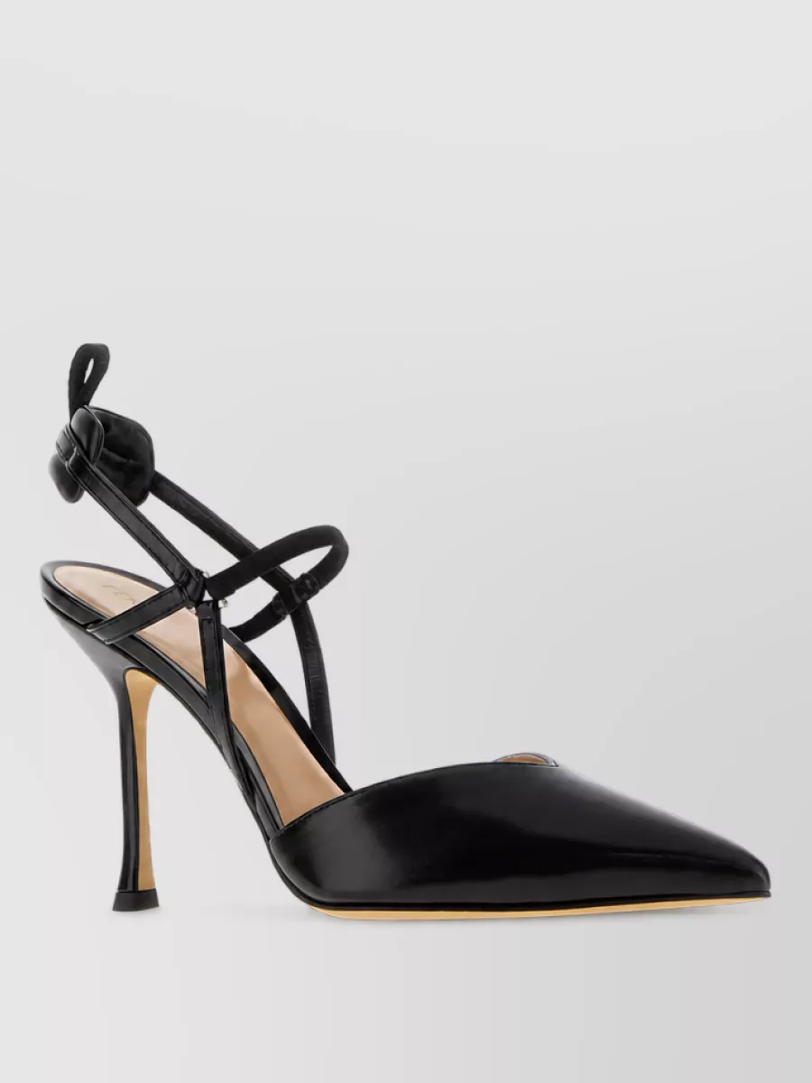 Fendi leather pumps