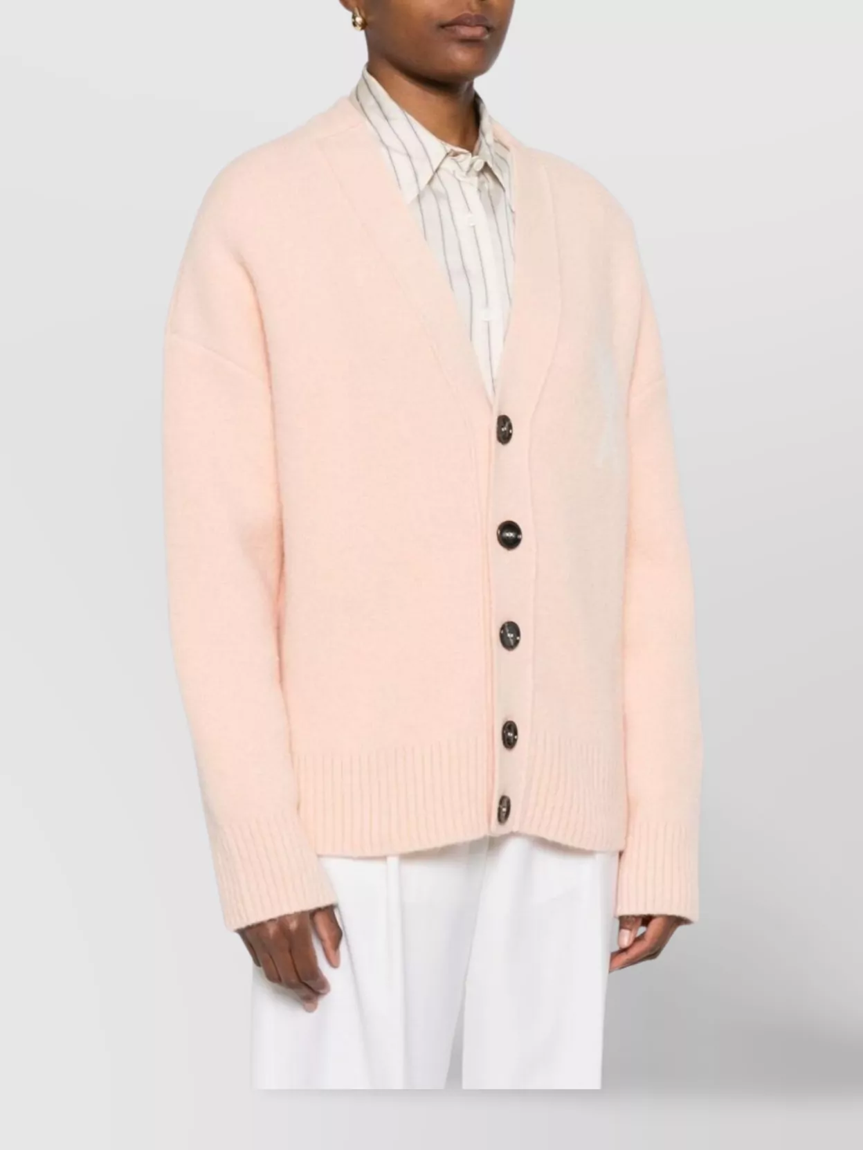 Ami Alexandre Mattiussi Heart Motif Wool Cardigan With Long Sleeves In Neutral