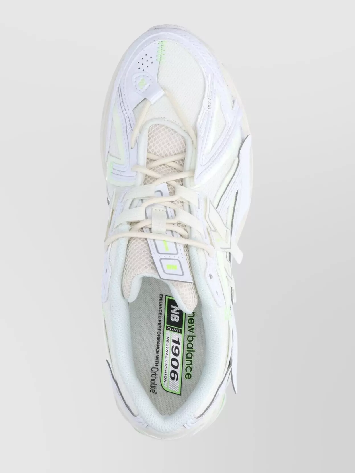 New Balance Low Top Sneakers With Mesh Panels And Reflective Accents