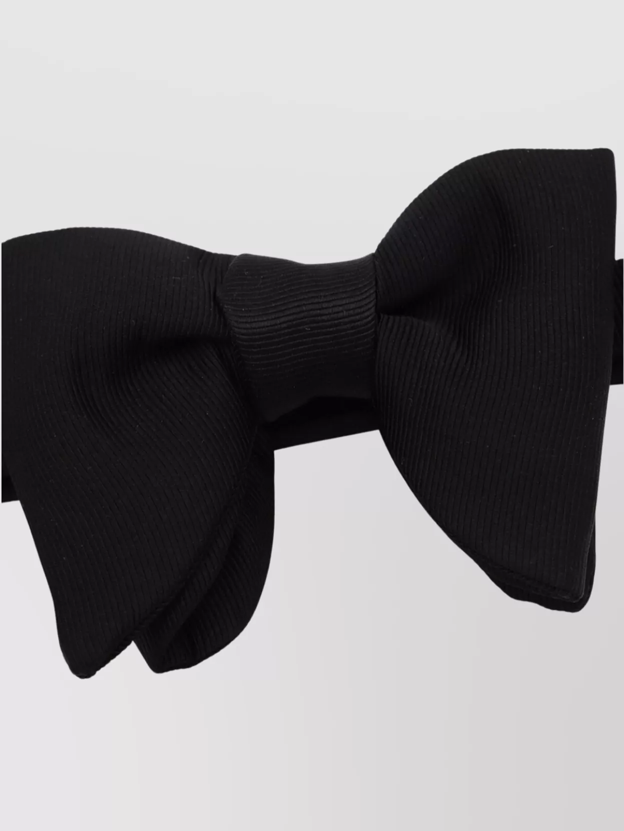 Tom Ford Bow Tie Ribbed Texture