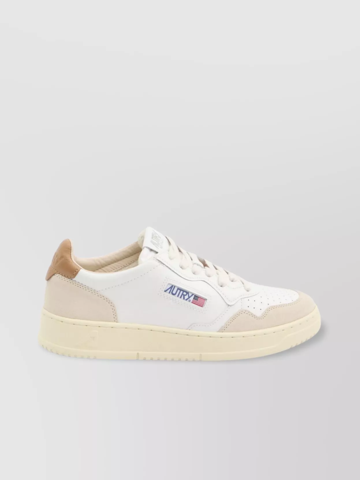 Autry Low-top Sneakers With Padded Collar And Textured Finish In White