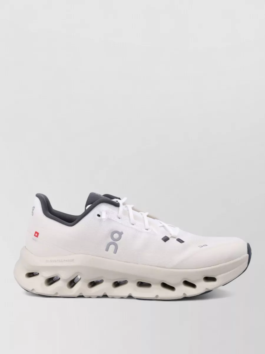 On Running Cloudtilt Low-Top Sneakers