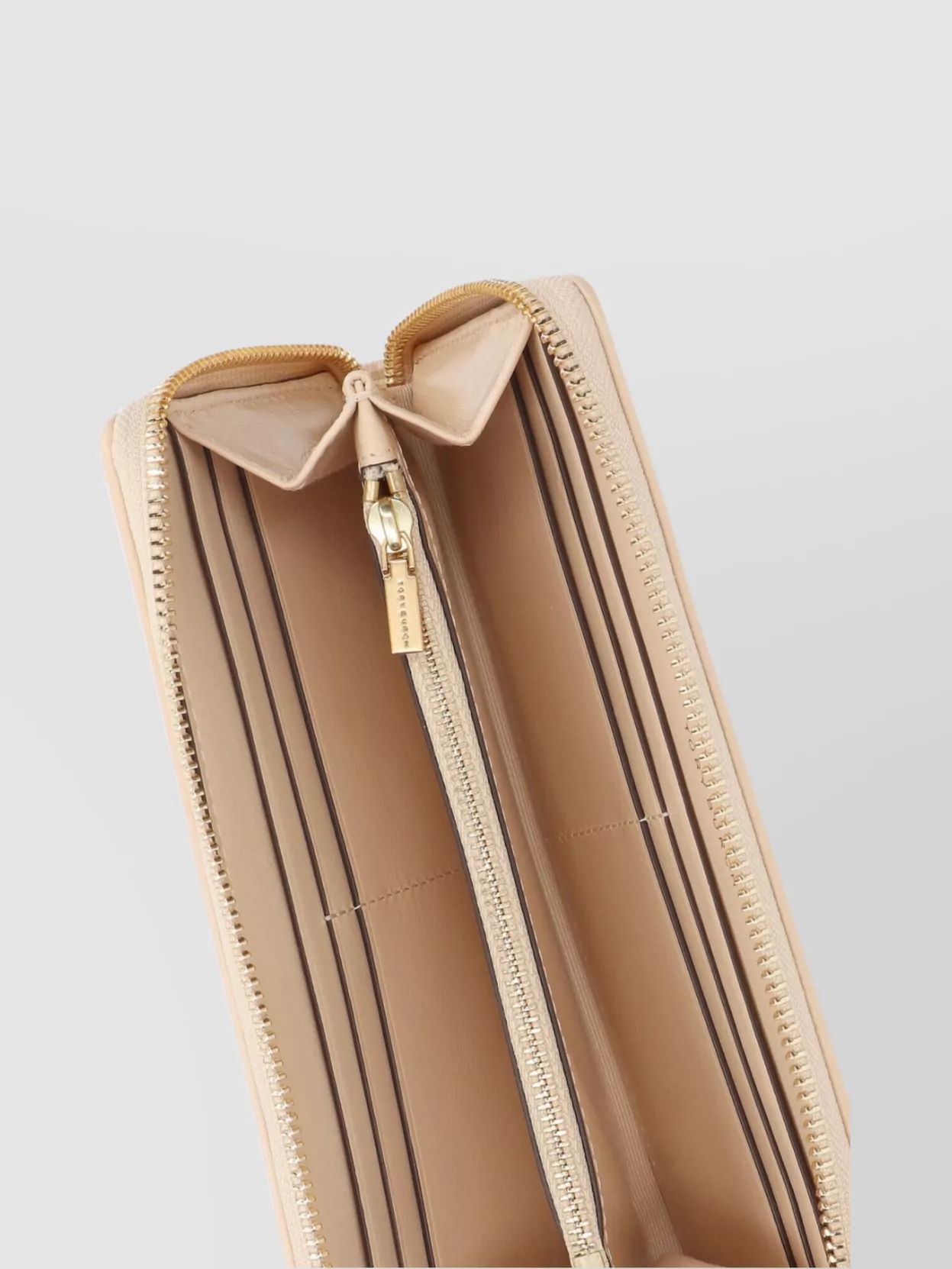 Tory Burch Quilted Pattern Leather Wallets