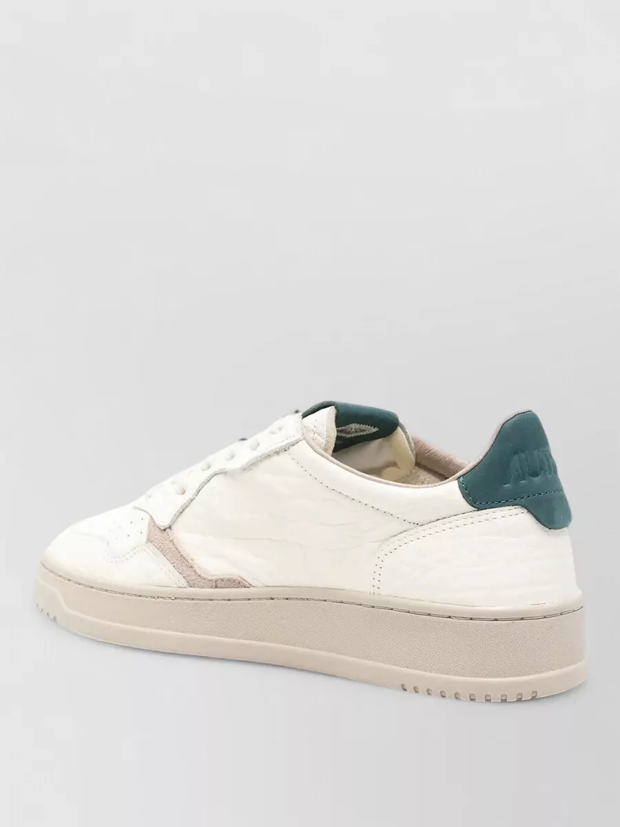 Autry Leather Medalist Low Lace-Up Sneakers