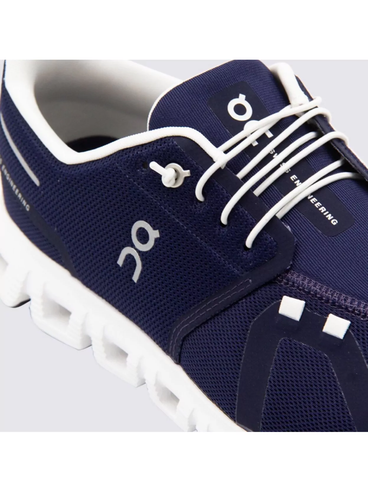 On Low Top Sneakers With Mesh Upper And Rubber Outsole