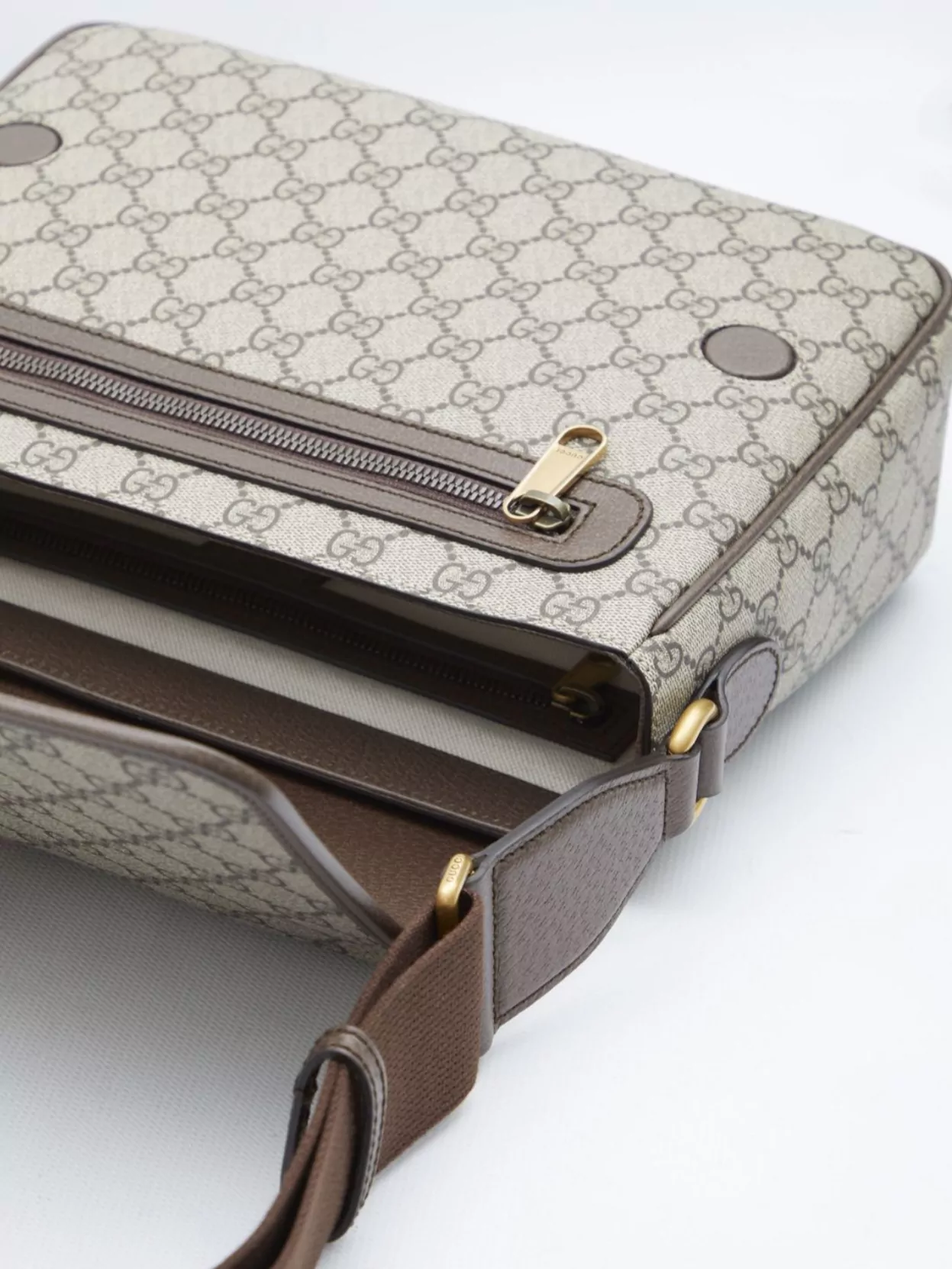 Gucci Medium Ophidia Crossbody Bag
