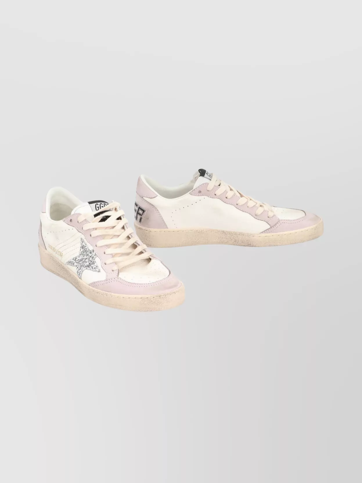 Golden Goose Contemporary Low-Top Sneakers Star Detail