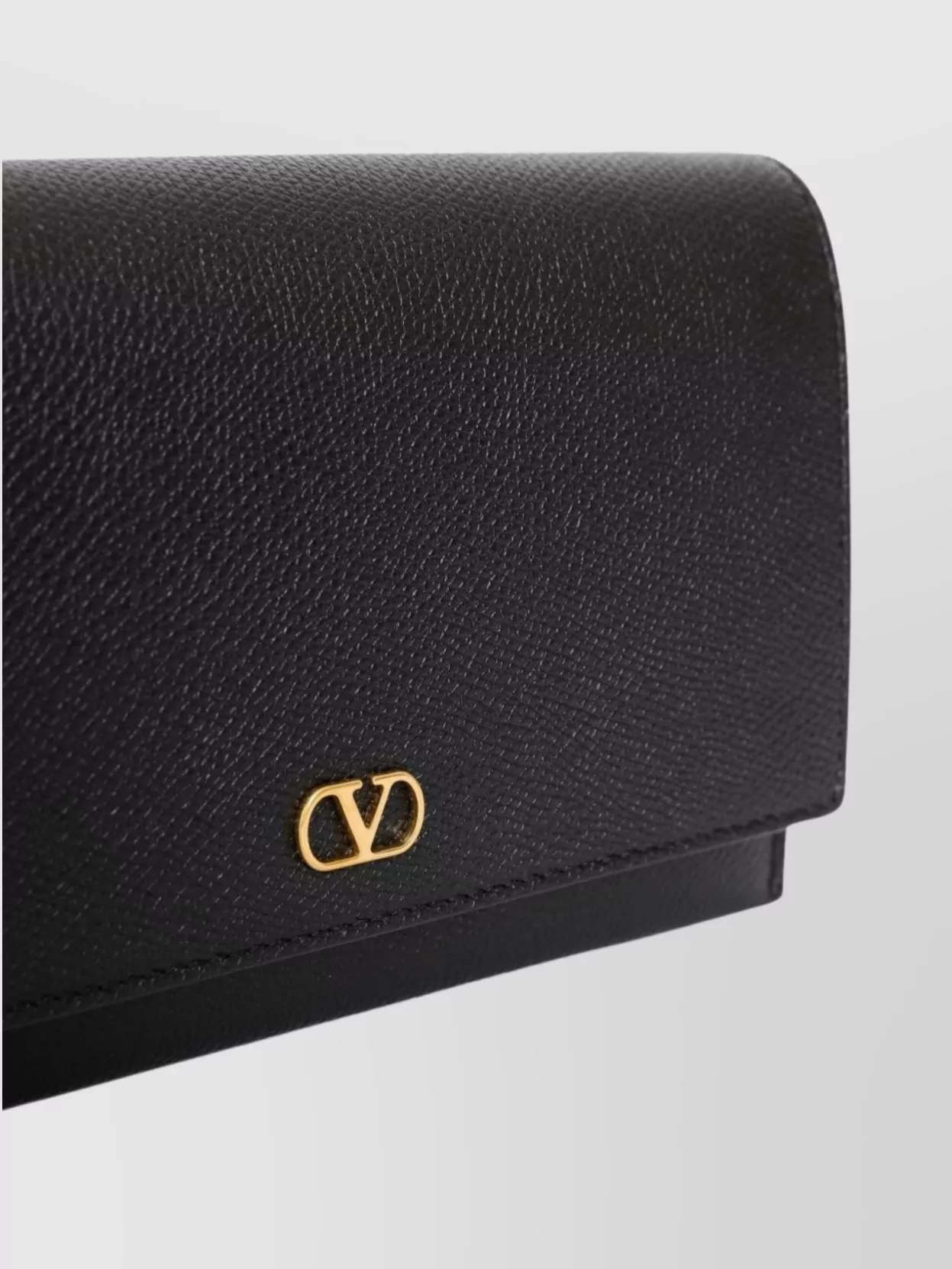 Valentino Garavani Signature Leather Chain Wallet