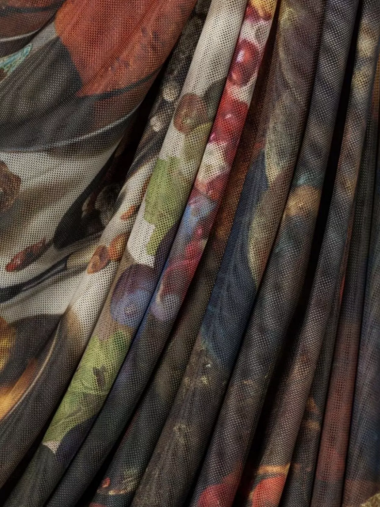 Az Factory Long Skirt With Side Slit And Fruit Print
