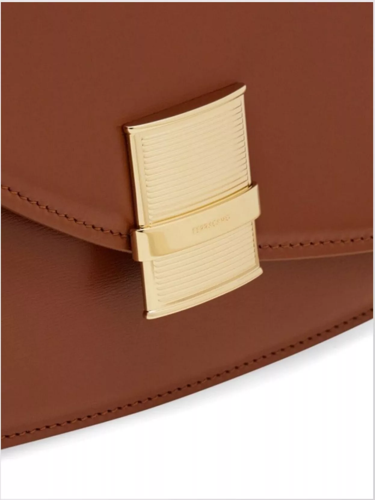 Ferragamo Fiamma M Shoulder Bag With Adjustable Strap