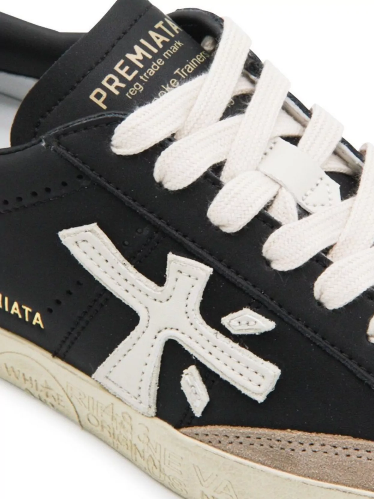 Premiata Casual Low Top Sneakers With Contrast Sole