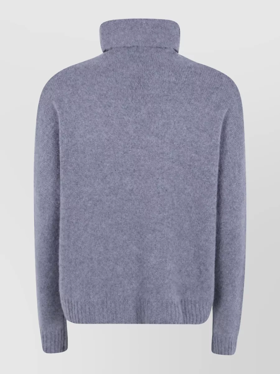 Kujten Cashmere Turtleneck Sweater