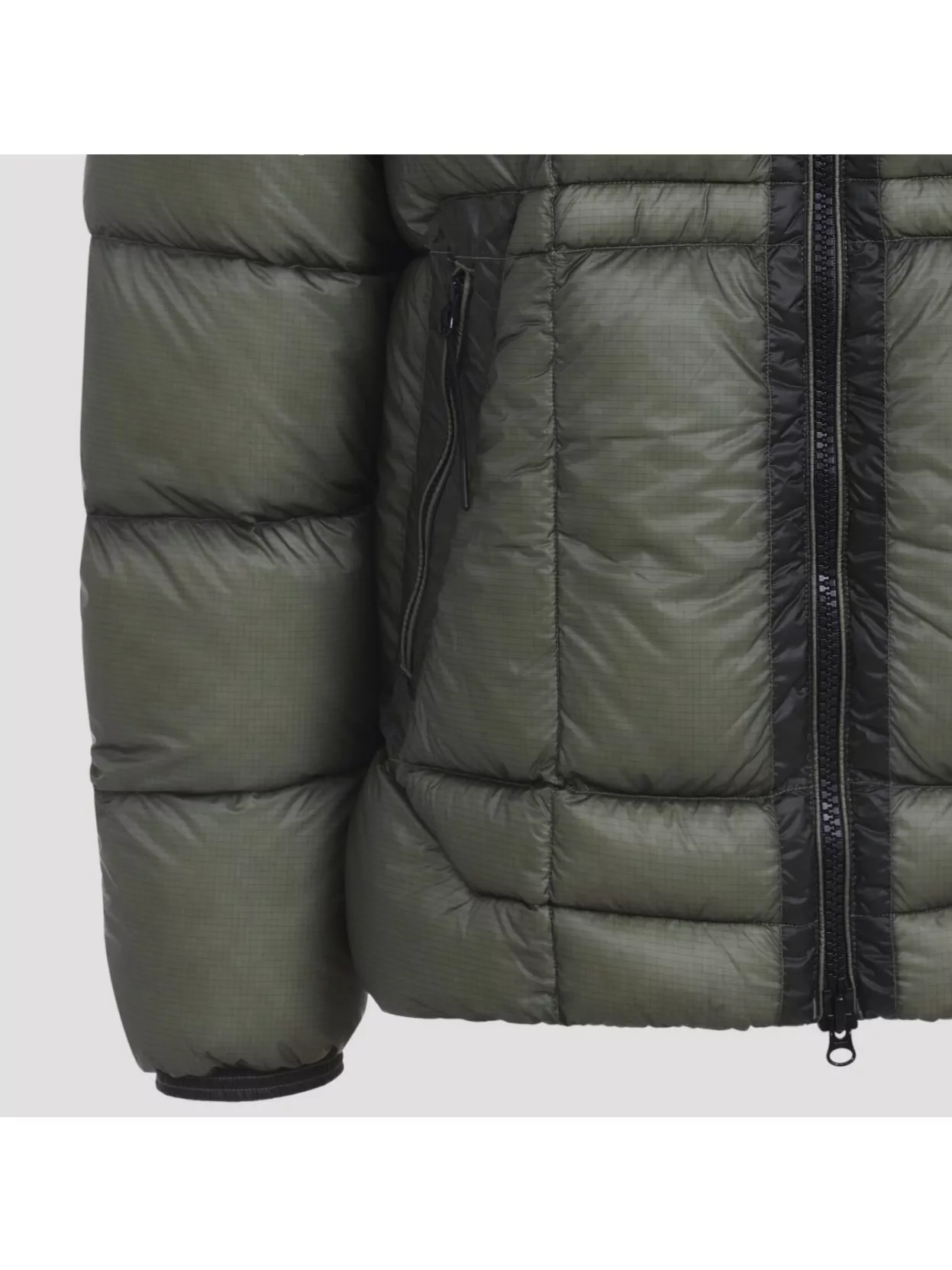 C.p. Company Medium Shell Jacket With Hood And Pockets