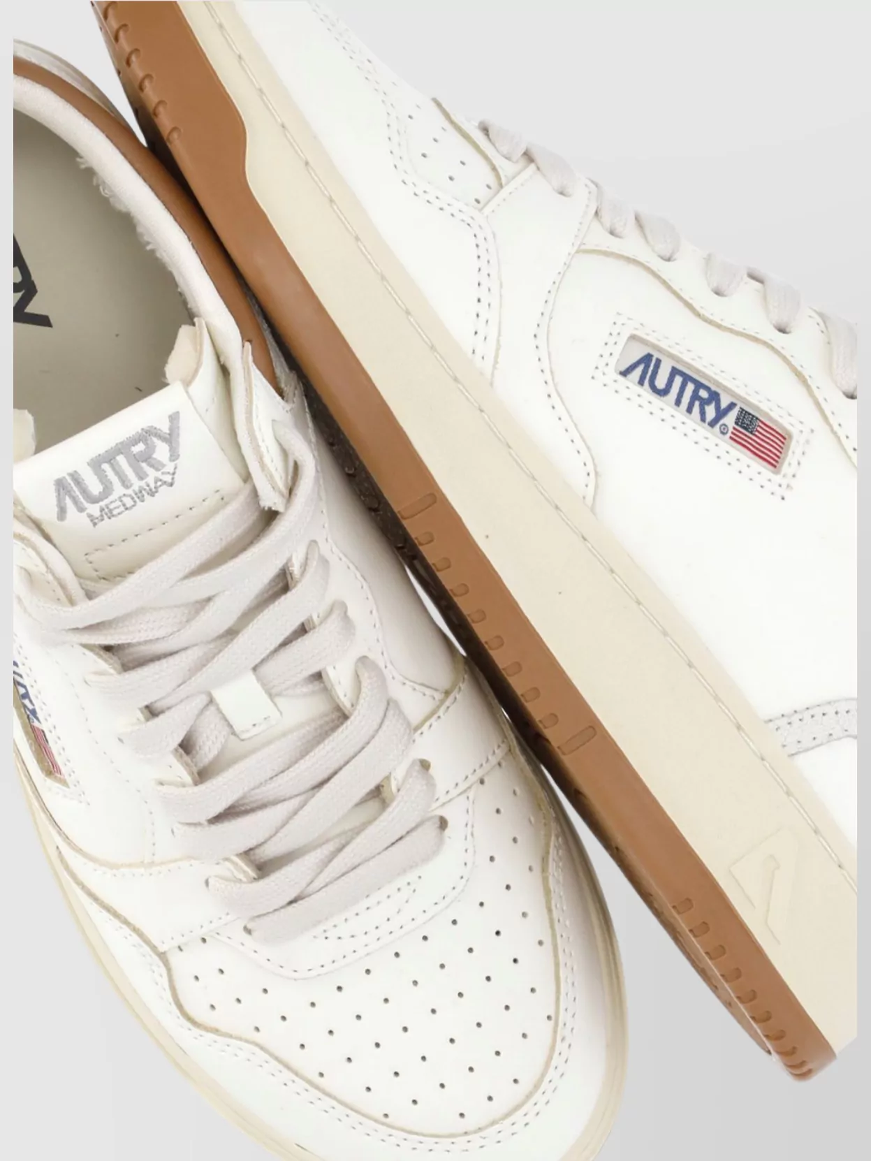 Autry Women's Leather Low Top Sneakers