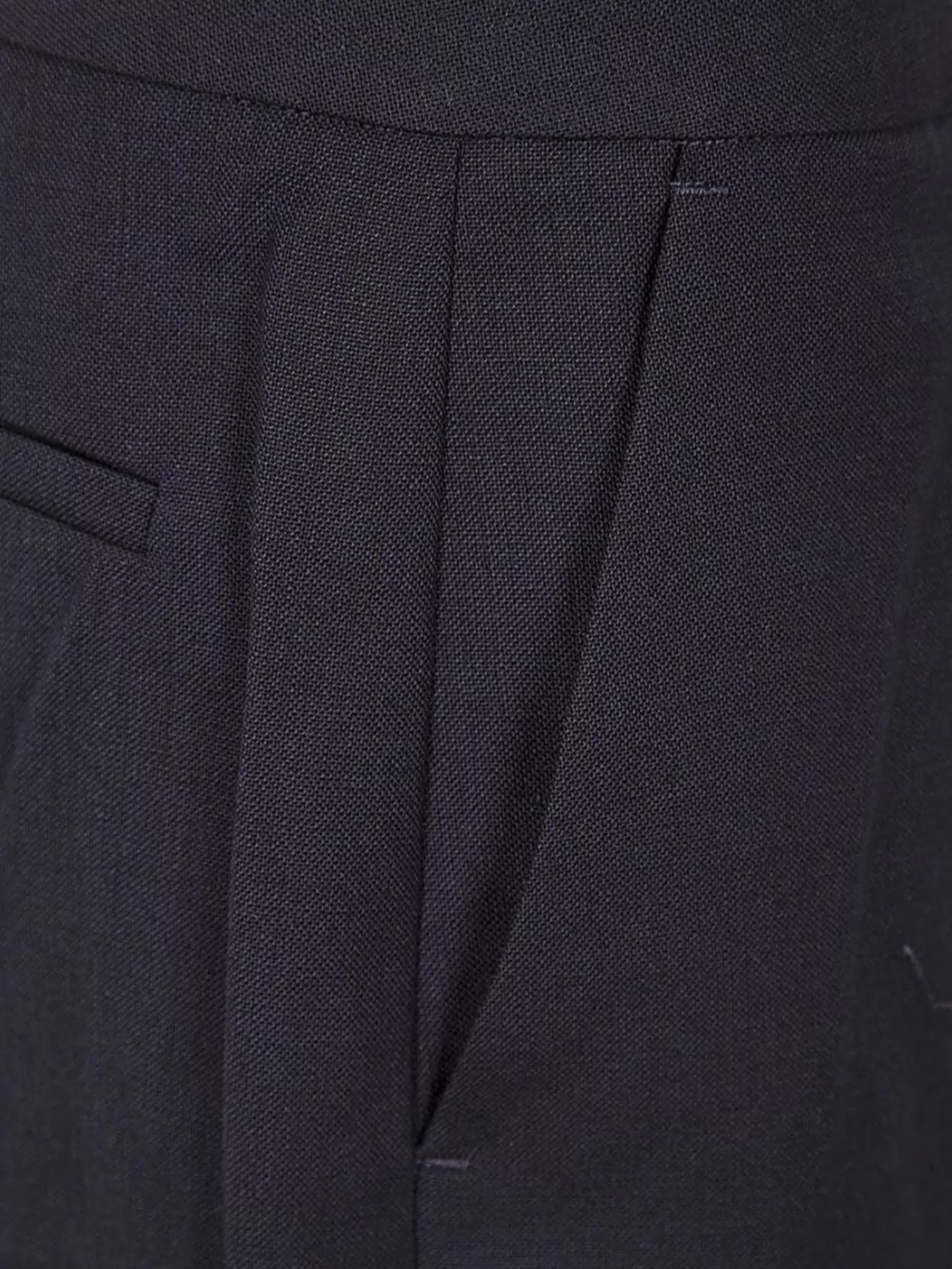 Studio Nicholson City Pleated Shorts Pockets