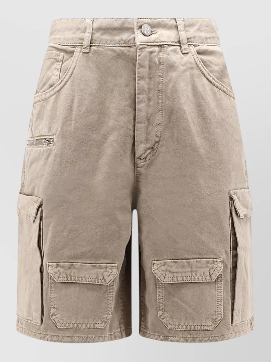 Represent cotton cargo shorts