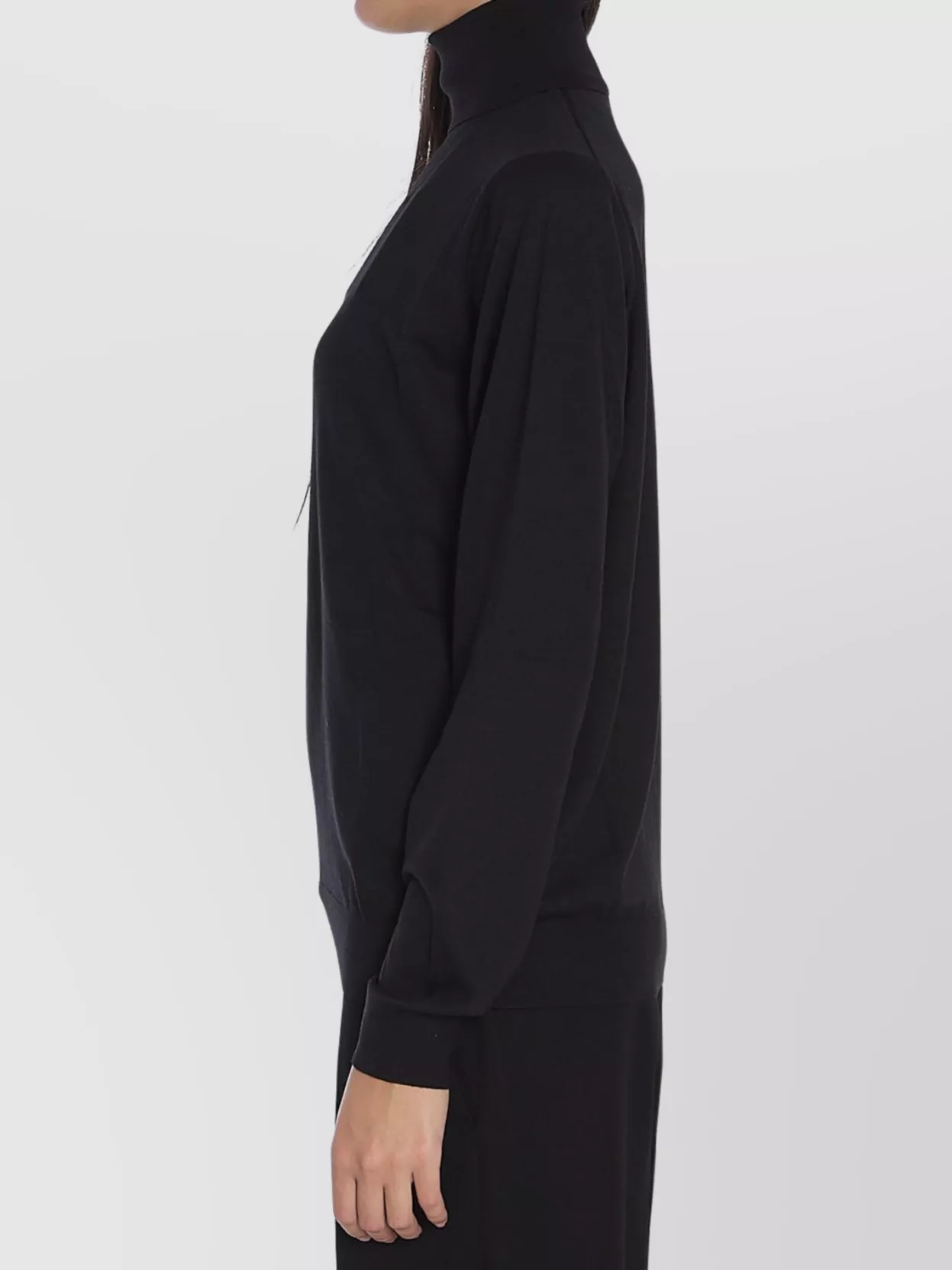 The Row Ultra-fine Wool Knit Turtleneck Sweater With Ribbed Trims In Black
