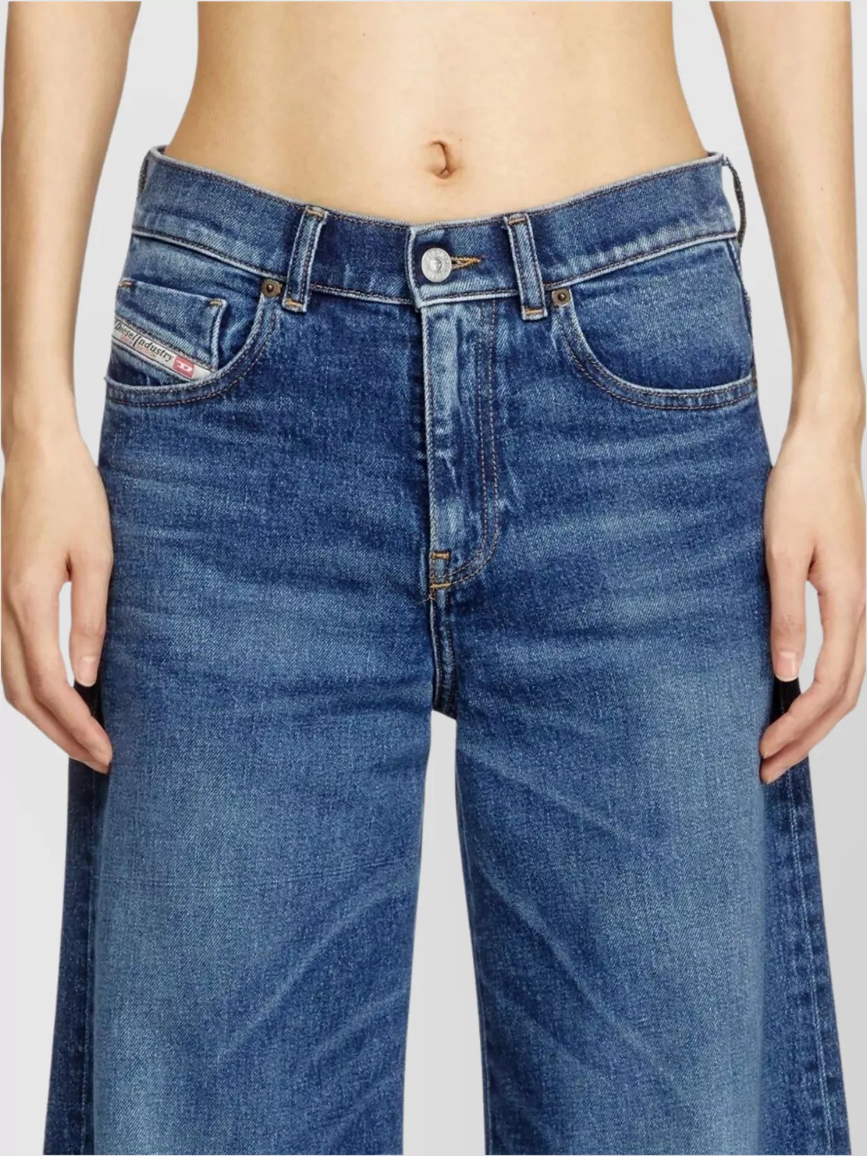 Diesel 'd-sire 1996' Blue Jeans With Wide Leg And Logo Patch On The Rear