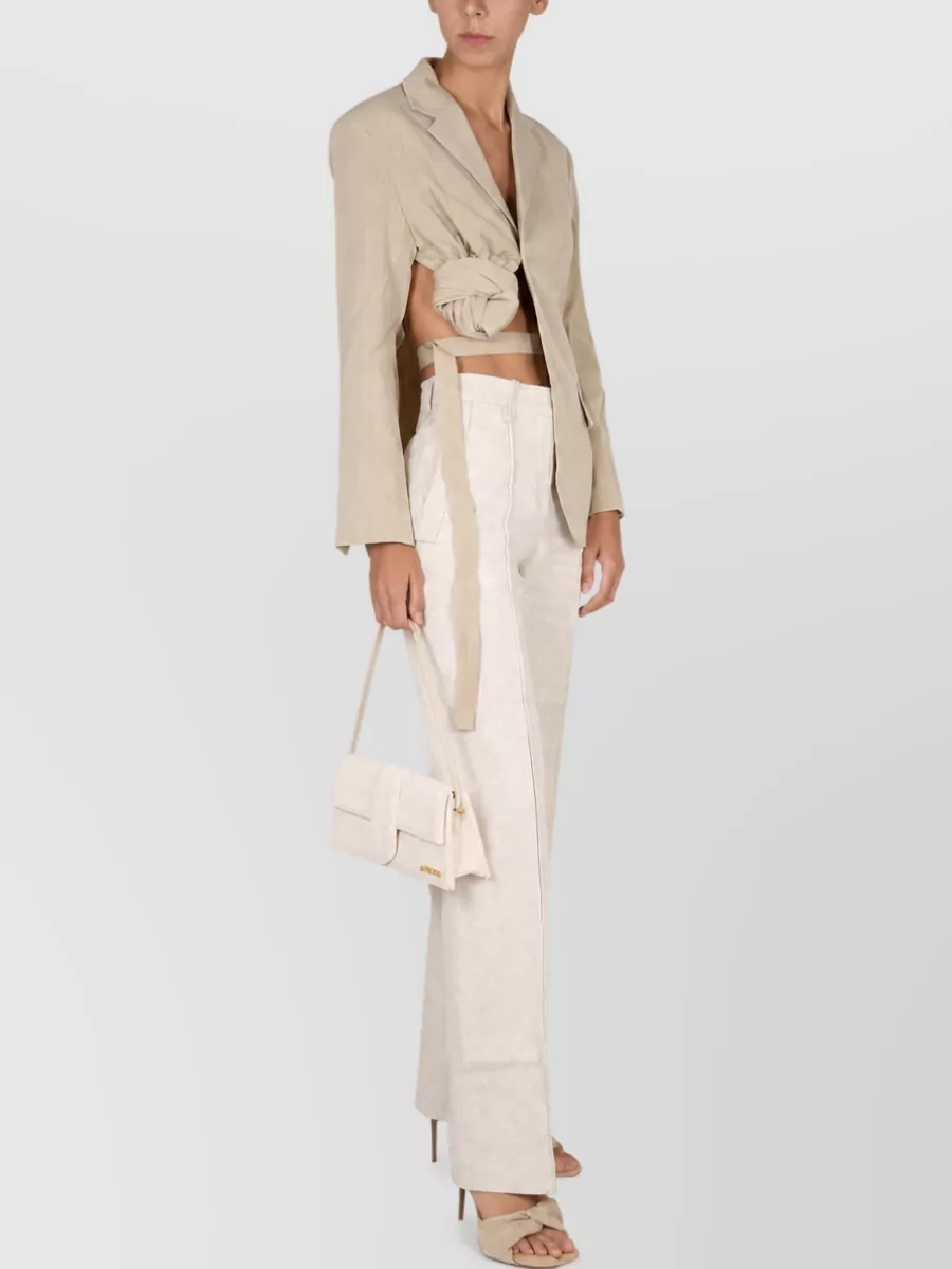 Jacquemus Baccala Asymmetric Cropped Blazer In Neutral