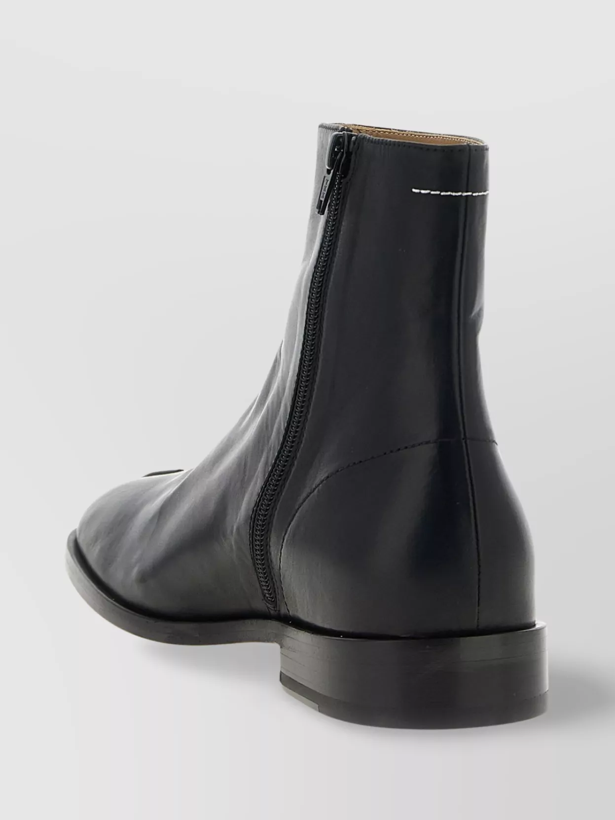 Mm6 Maison Margiela Round Toe Ankle Boots With Smooth Finish