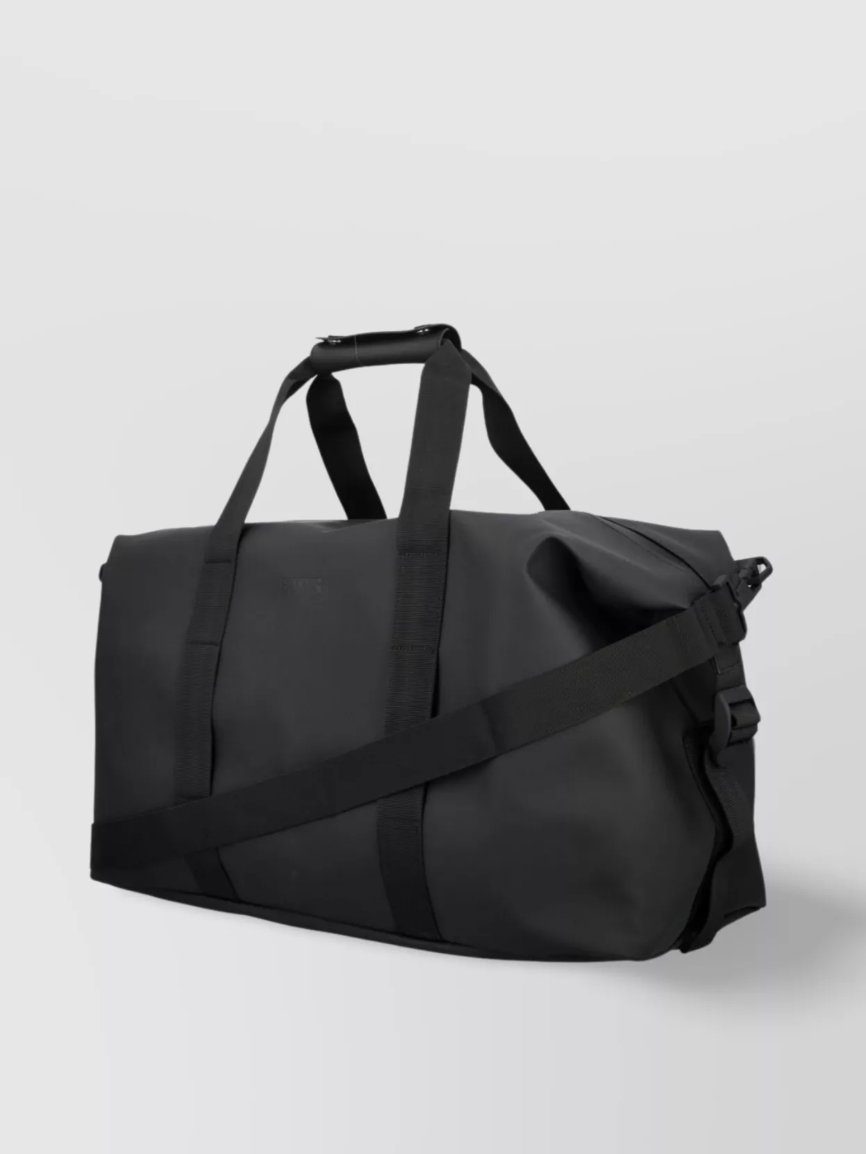 Rains hilo weekend bag detachable strap