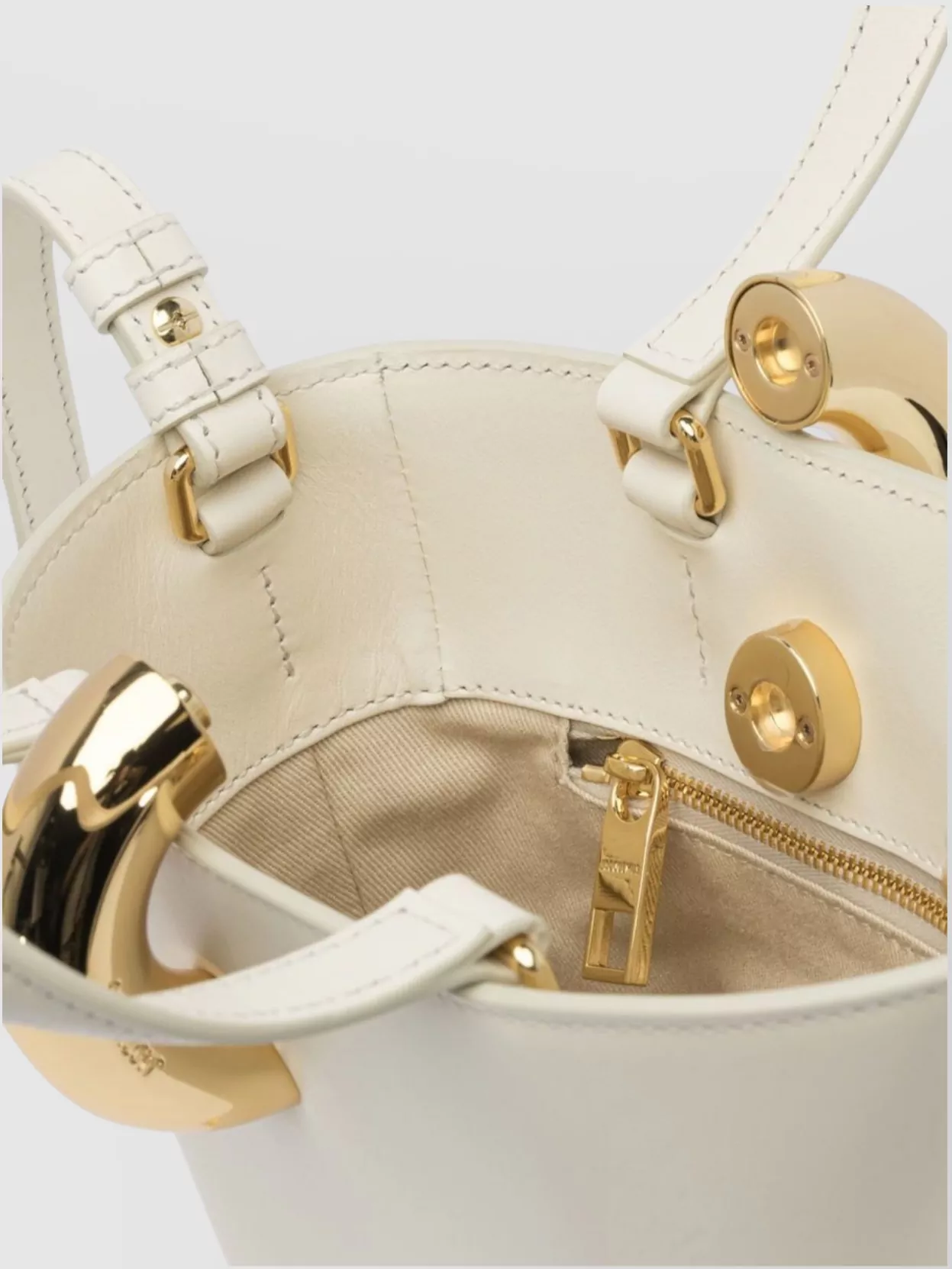 Jacquemus Structured Shoulder Bag Detachable Strap
