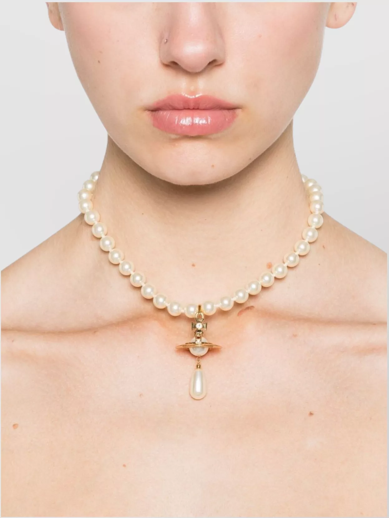 Vivienne Westwood Crystal And Faux-Pearl Embellishment Necklace