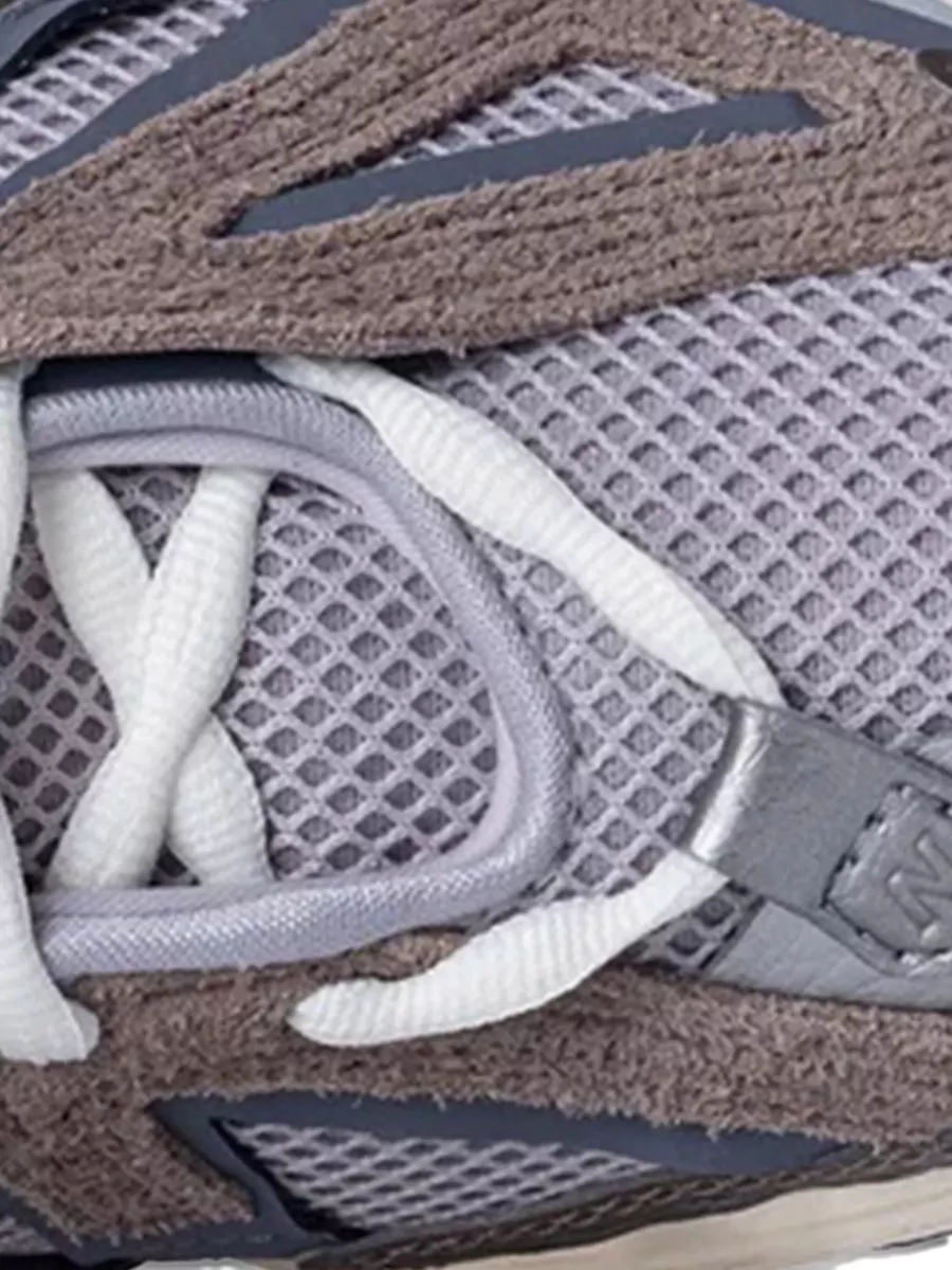 New Balance Mesh Low-Top Sneakers
