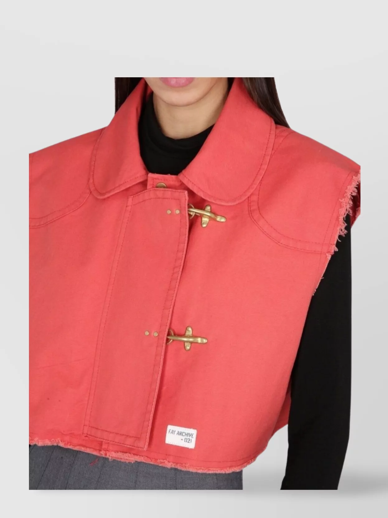 Fay Collar Cropped Frayed Top
