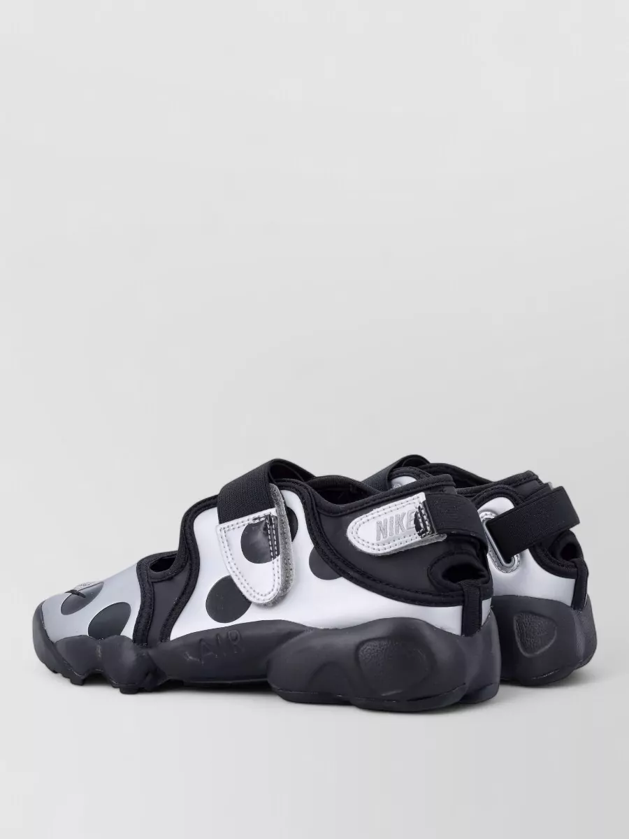 Nike Air Rift Dot Split-Toe Sandals