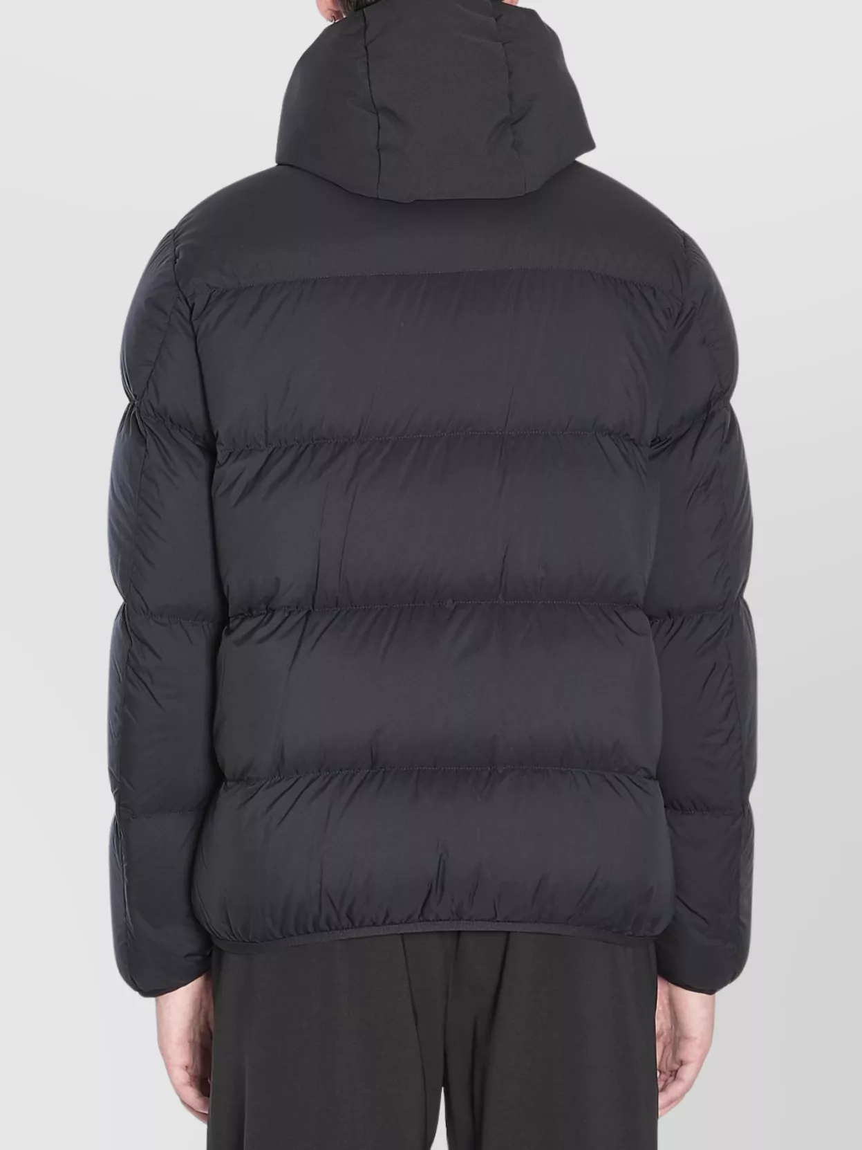 Moncler Puffer Jacket With Detachable Hood And Pockets