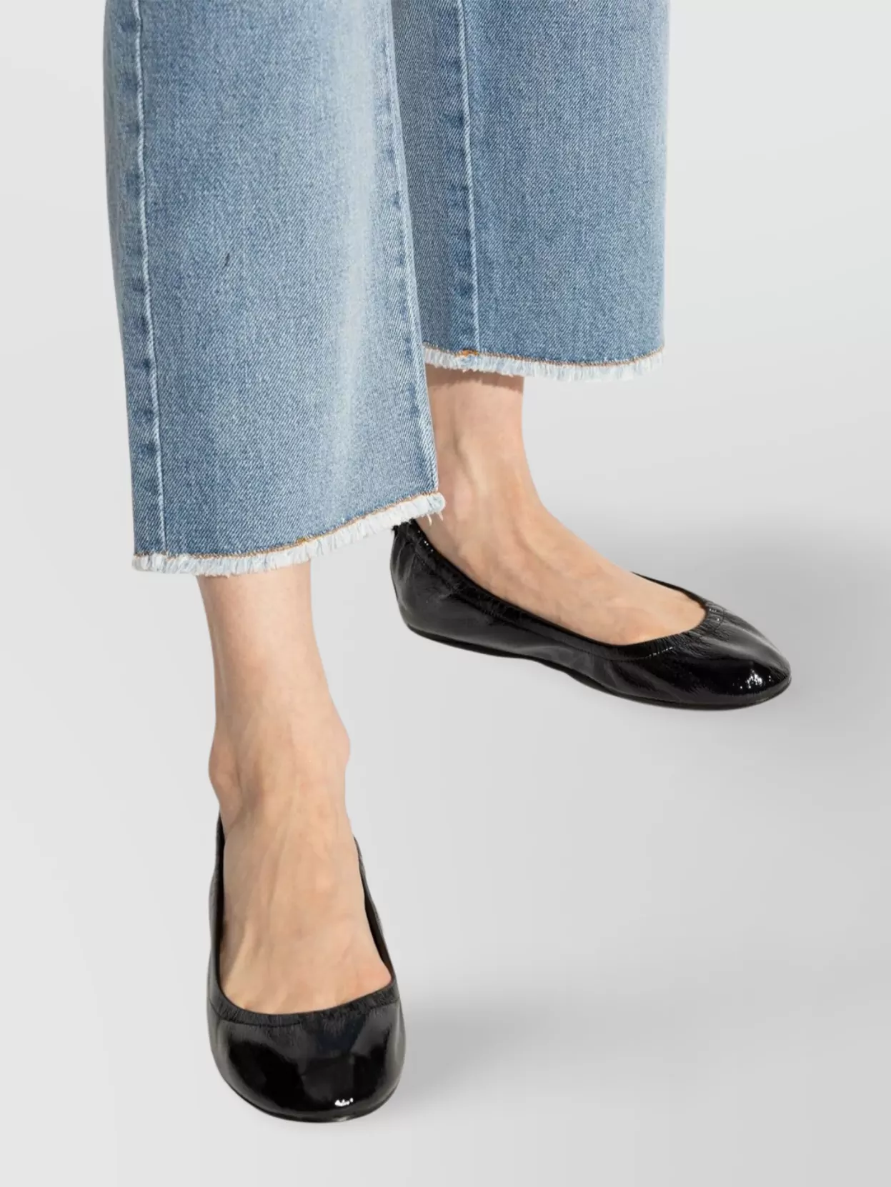 Isabel Marant Round Toe Leather Ballerina Shoes