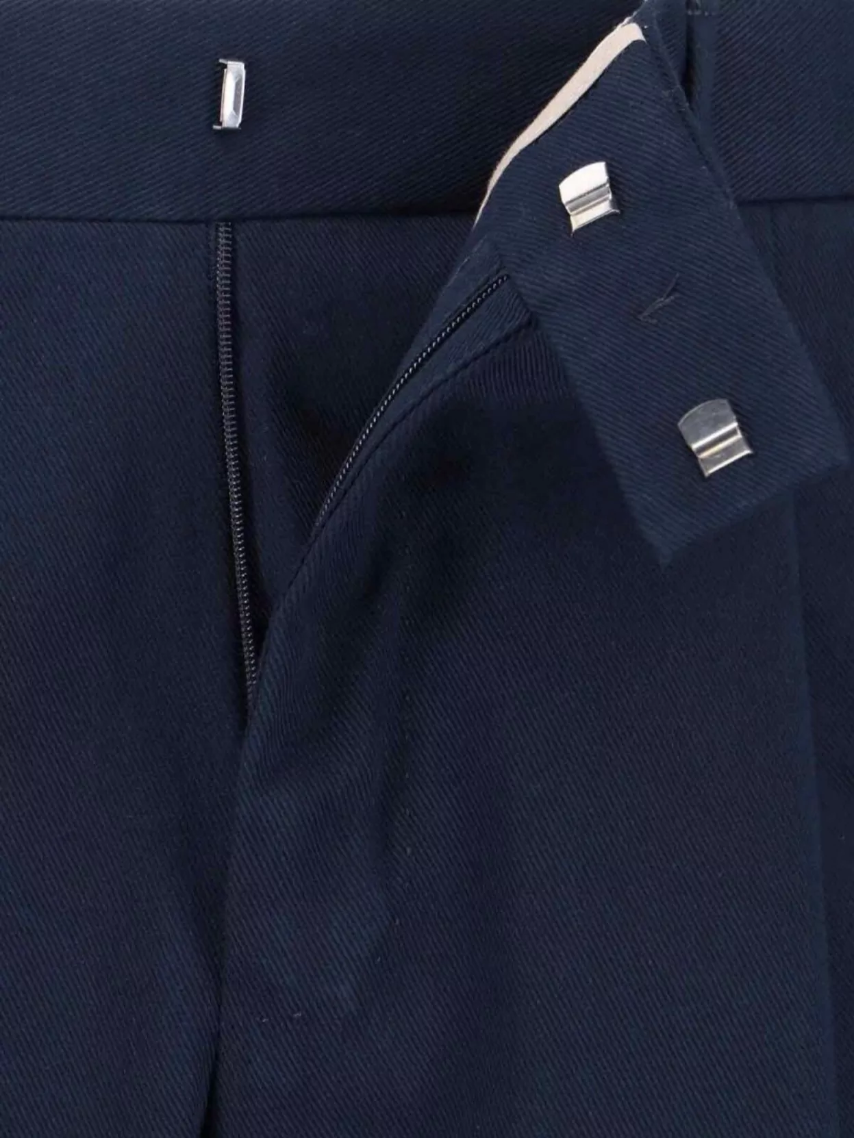Pt Torino Mid-rise Tailored Trousers With Pleats And Buttoned Pockets In Blue