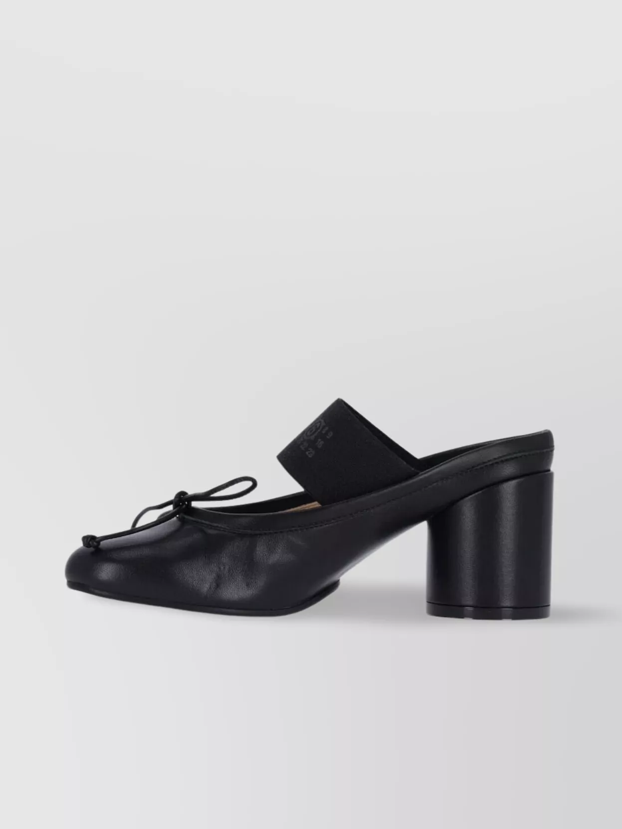 Mm6 Maison Margiela Mm6 By Maison Margiela Anatomical Black Goat Leather Sandals With Bow Detail In Black