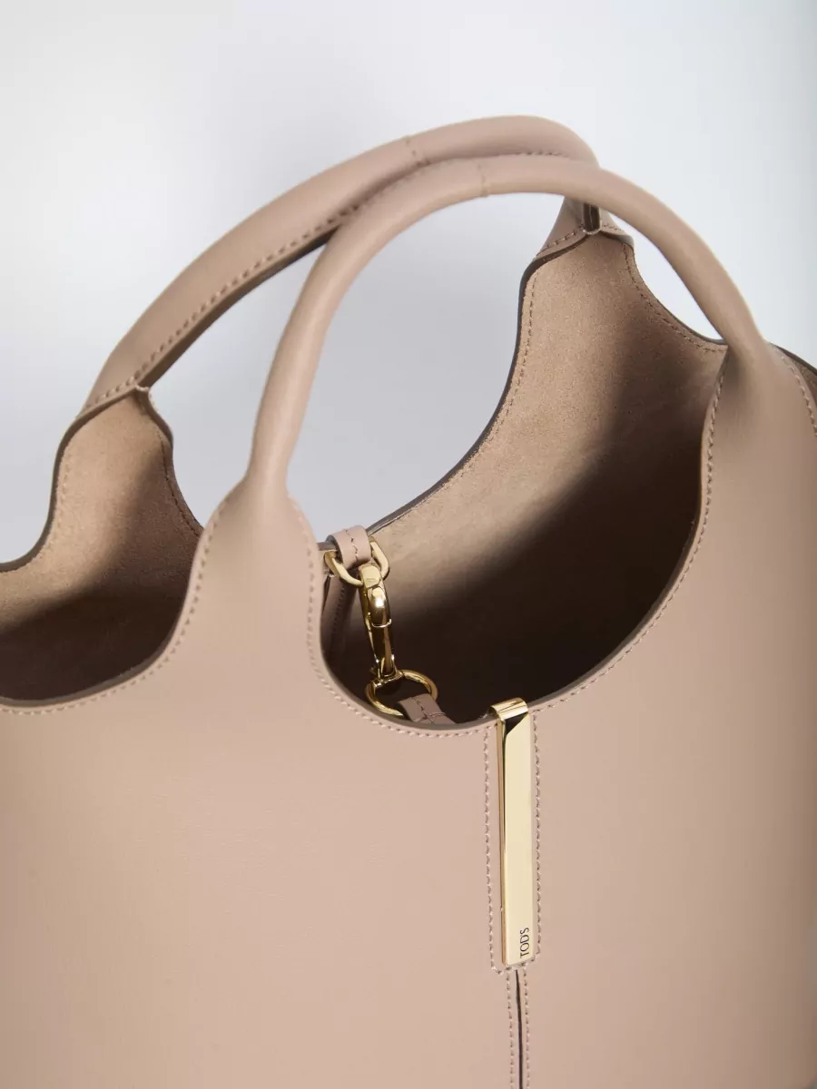 Tod's Bucket Mini Leather Bucket Bag