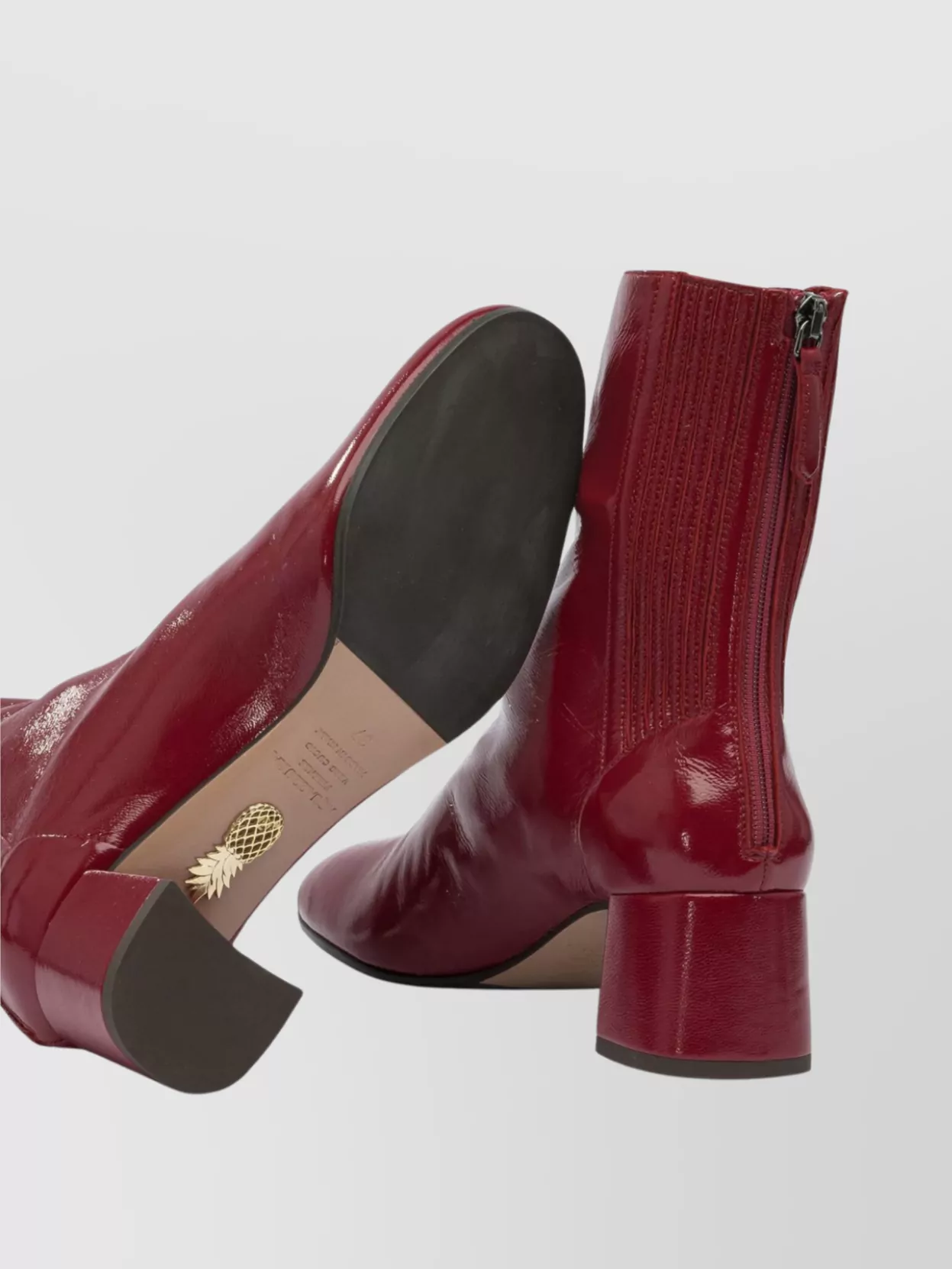 Aquazzura Glossy Finish Ankle Boots With Block Heel