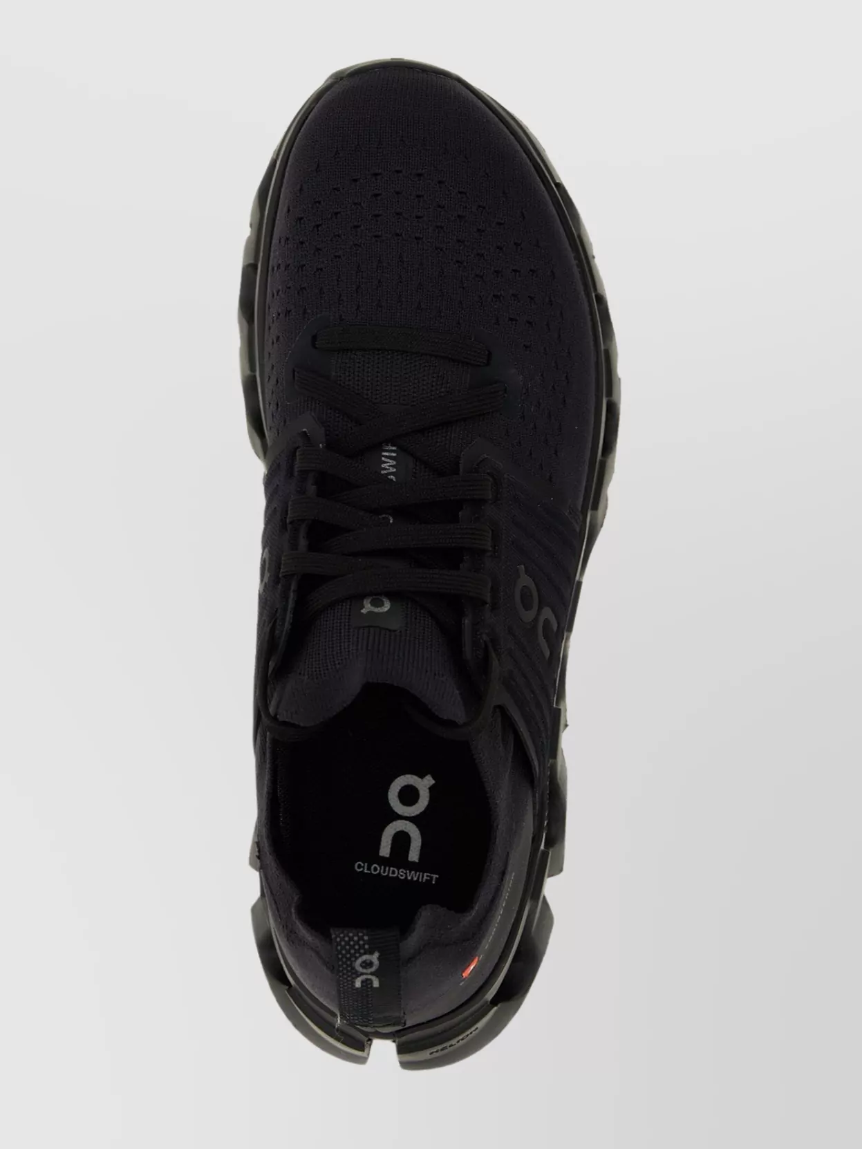 On 'breathable Cloudswift 4' Sneakers'