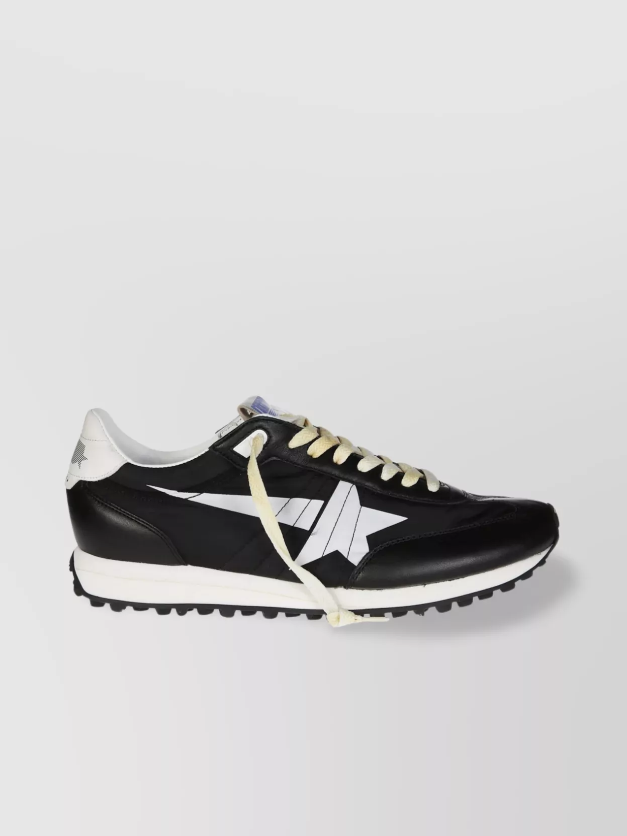 【送料&関税込】Golden Goose Multicolor Fabric And Suede Run Golden Goose Multicolor Leather and Mesh Super Star Lace Up