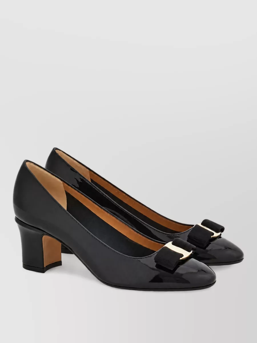 Ferragamo leather ballerina flats