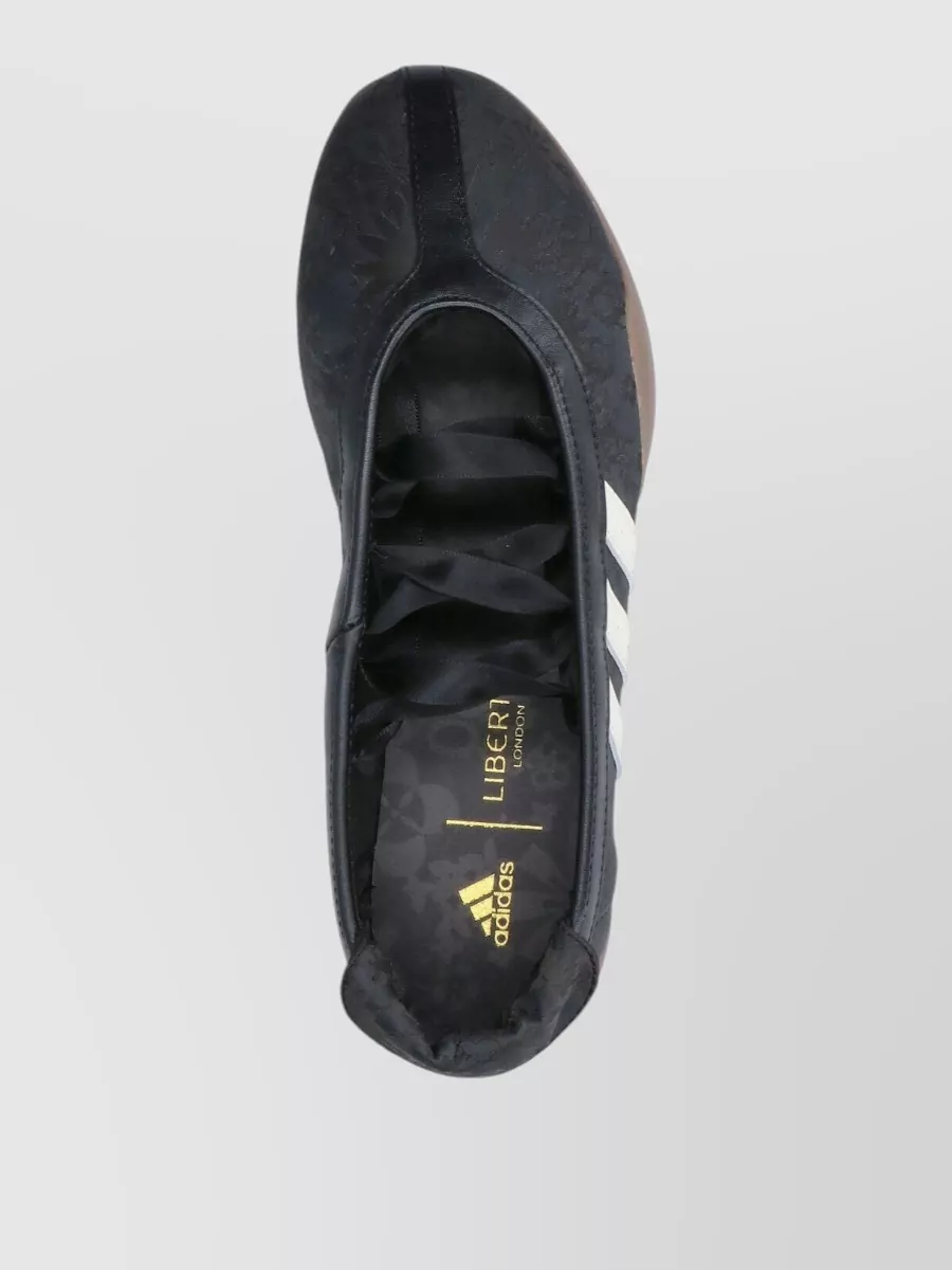 Adidas Low-Top Sneakers