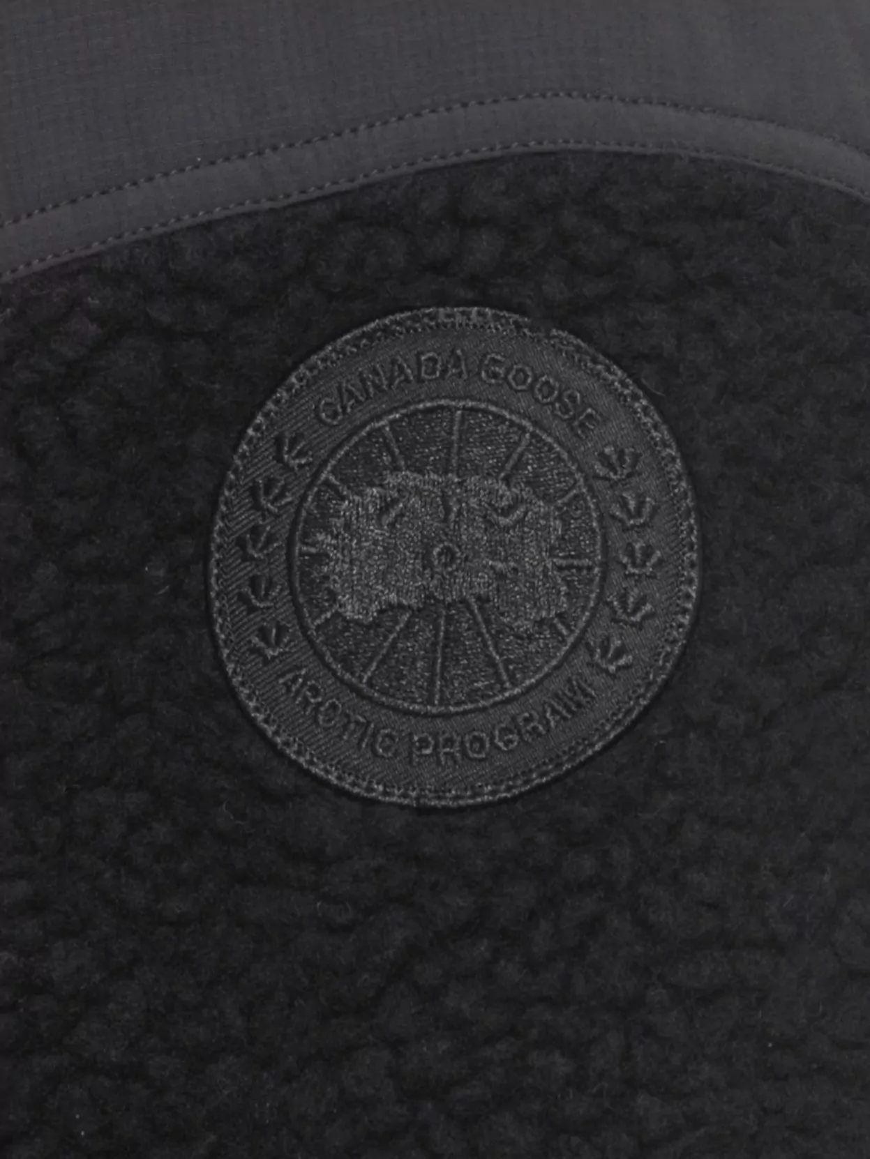 Canada Goose Hooded Short Padded Jacket Pockets