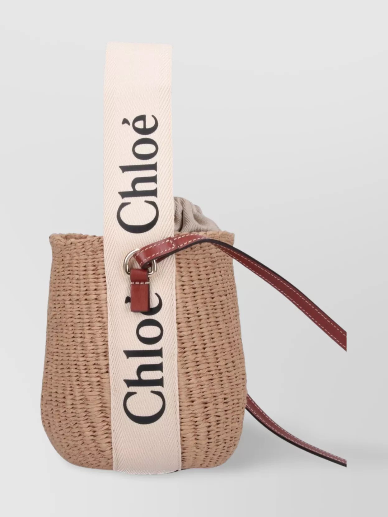 Chloé Bucket Bag With Adjustable Strap And Contrast Stitching
