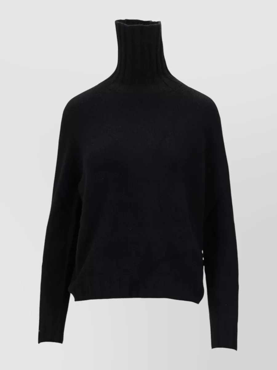 La Rose H-neck jumper