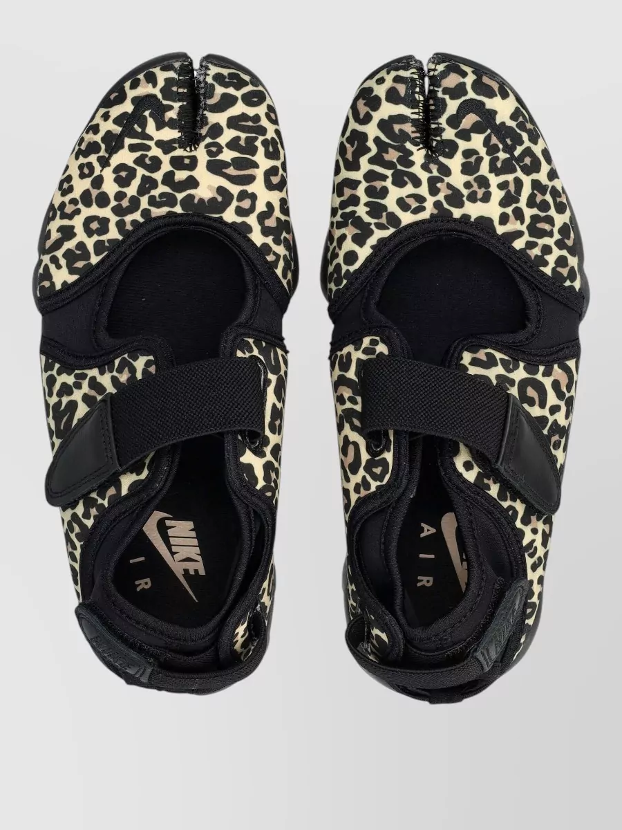 Nike Split-Toe Strap Sandals