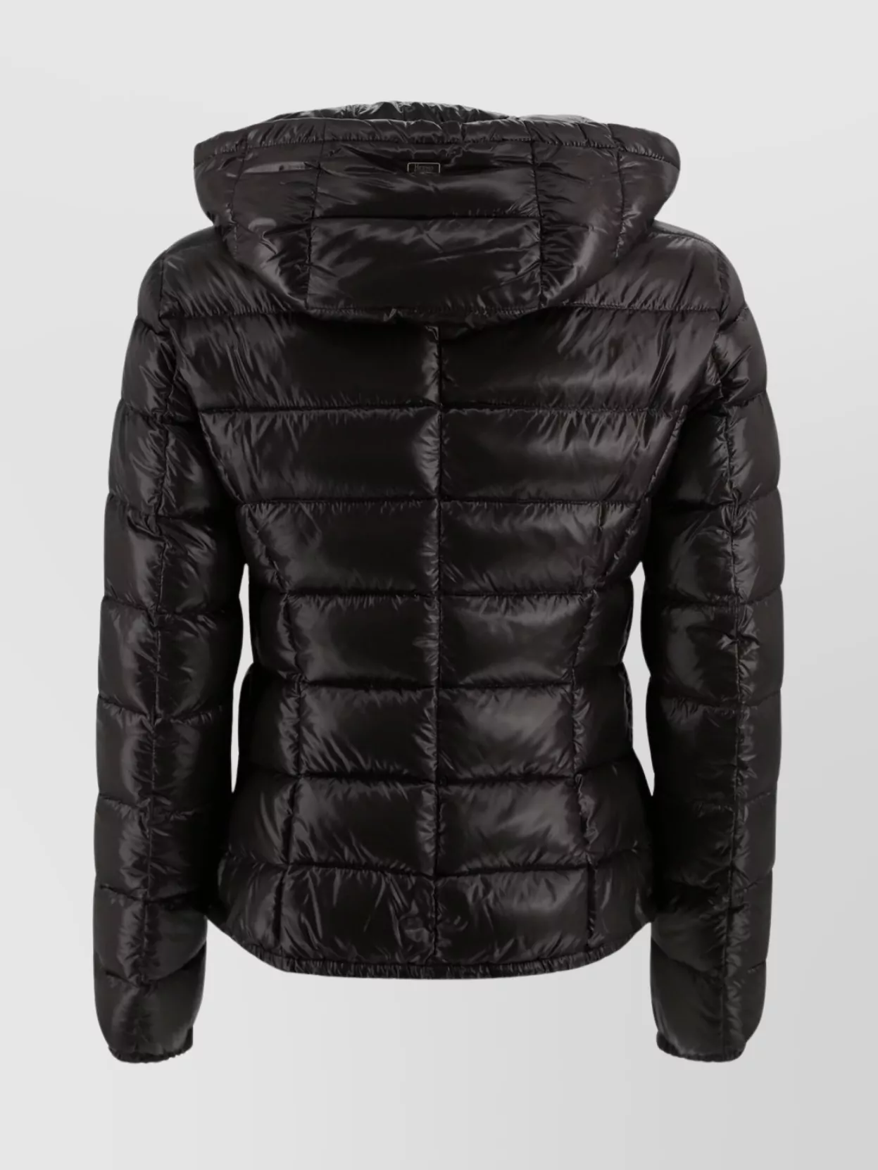 Herno Lightweight Water-repellent Hooded Puffer Jacket In Black