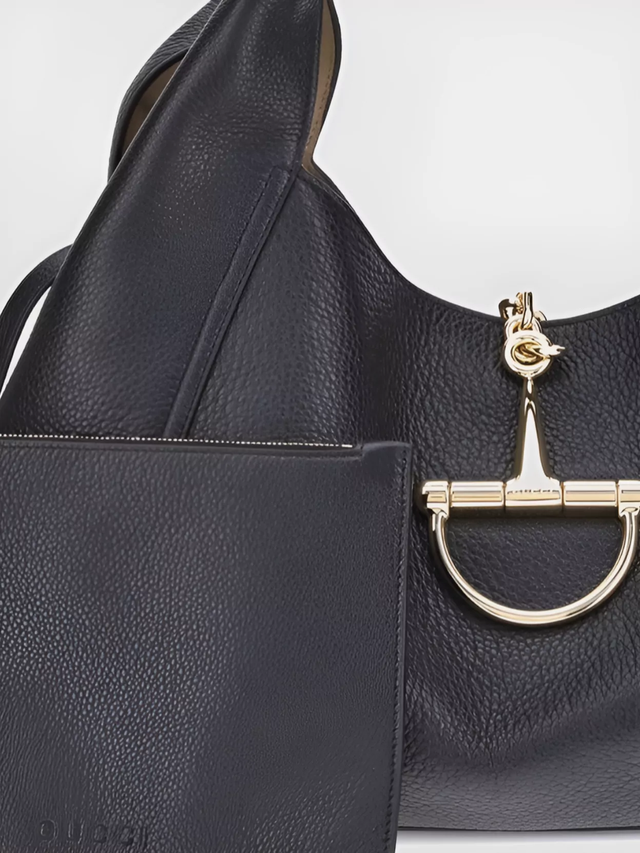 Gucci Maxi Shoulder Bag Softbit
