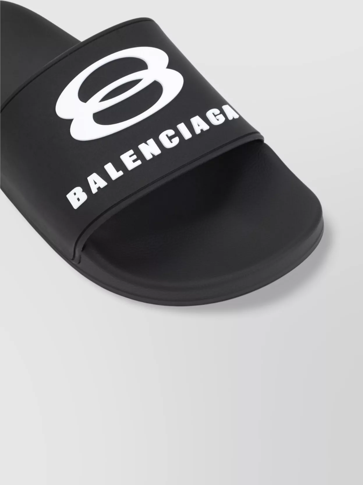 Balenciaga Rubber Slide Sandals For The Pool Men